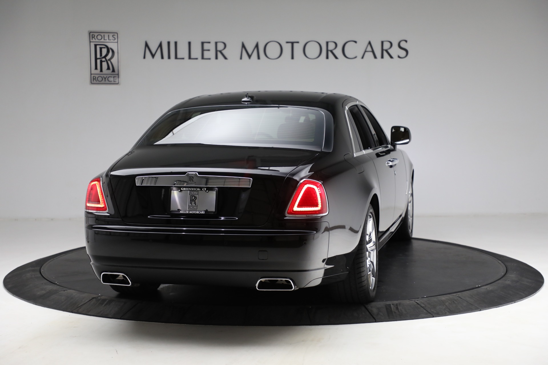 Used-2011-Rolls-Royce-Ghost