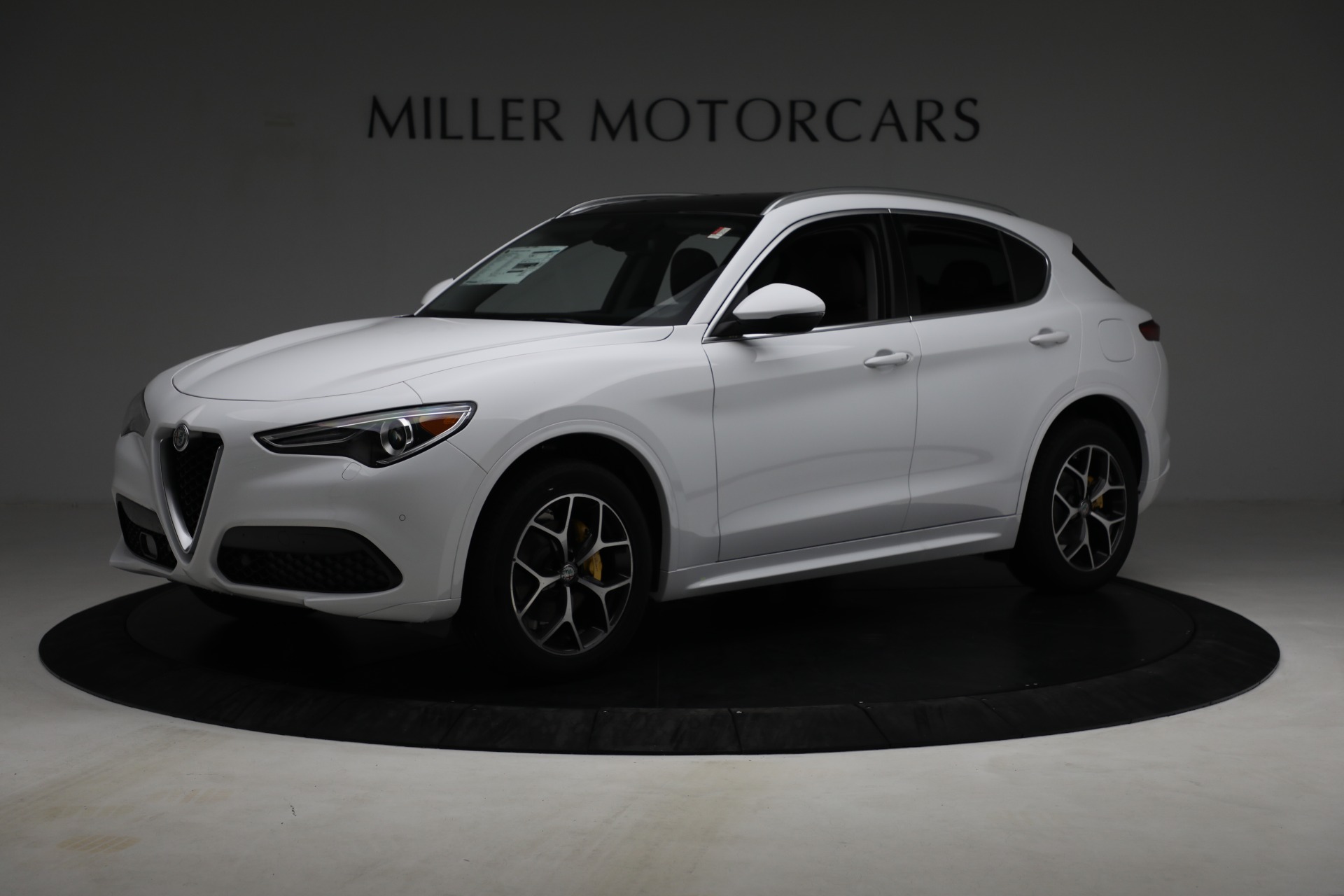 New-2021-Alfa-Romeo-Stelvio-Ti-Q4