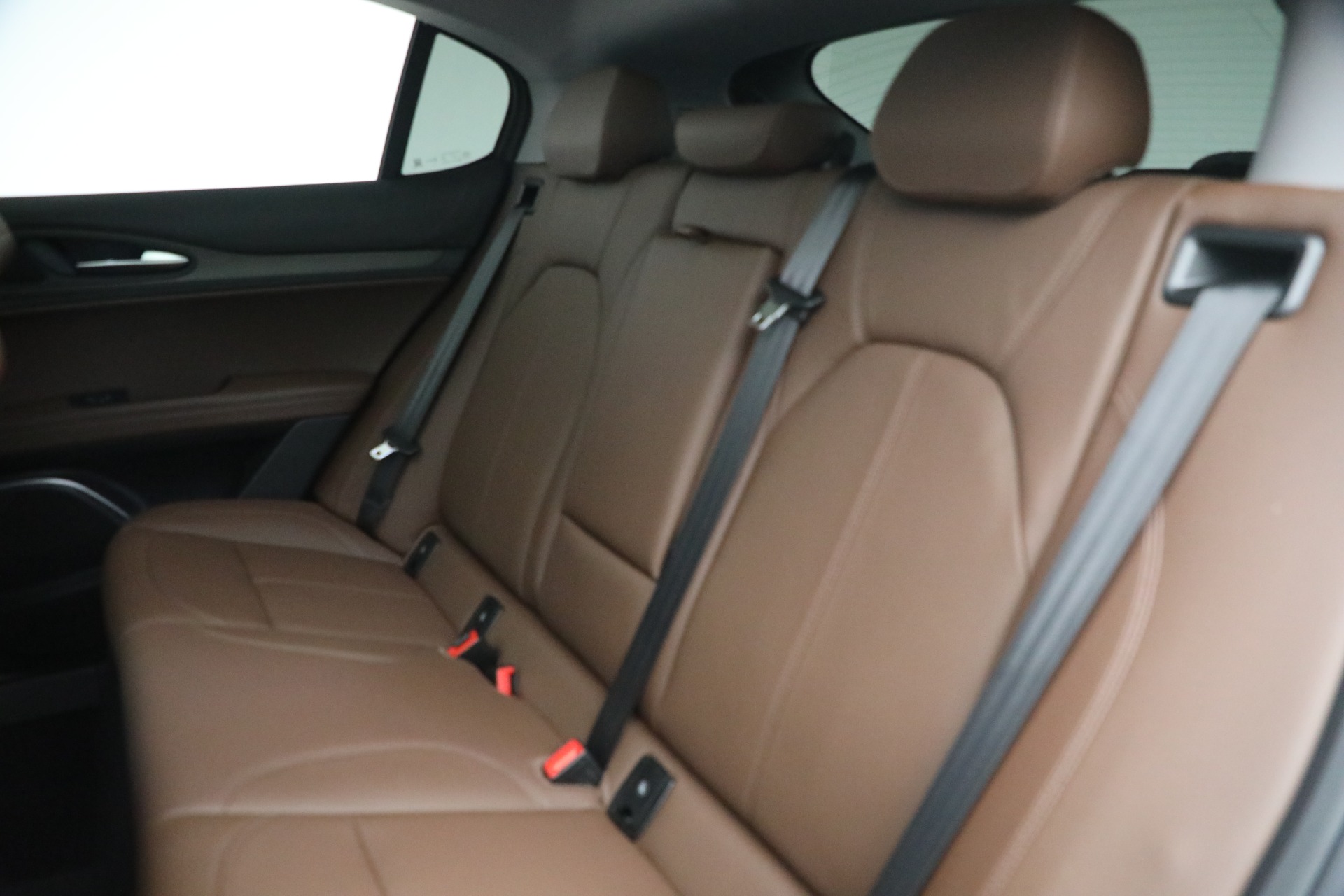 New-2021-Alfa-Romeo-Stelvio-Ti-Q4