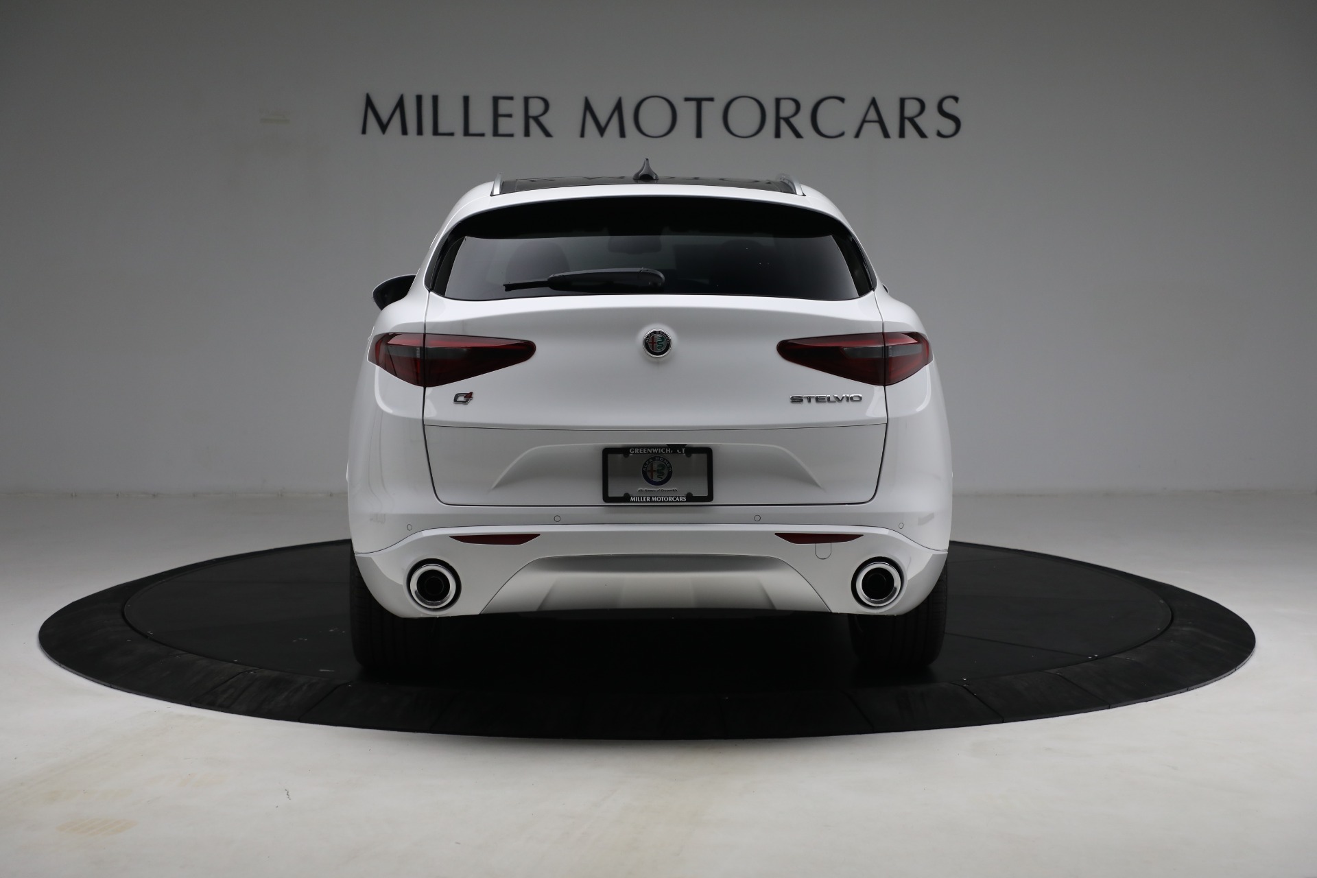 New-2021-Alfa-Romeo-Stelvio-Ti-Q4