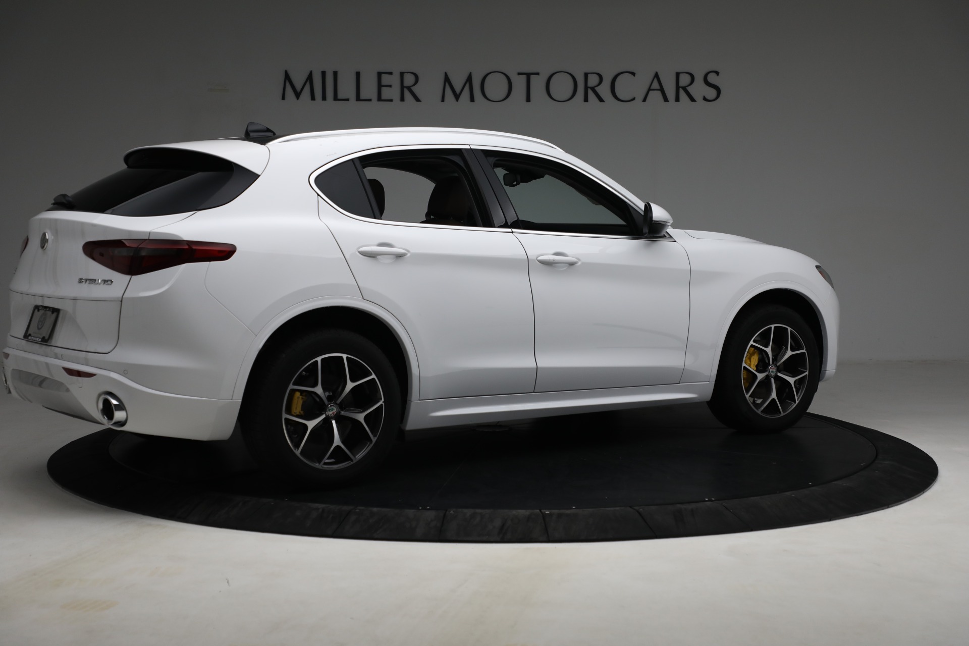 New-2021-Alfa-Romeo-Stelvio-Ti-Q4