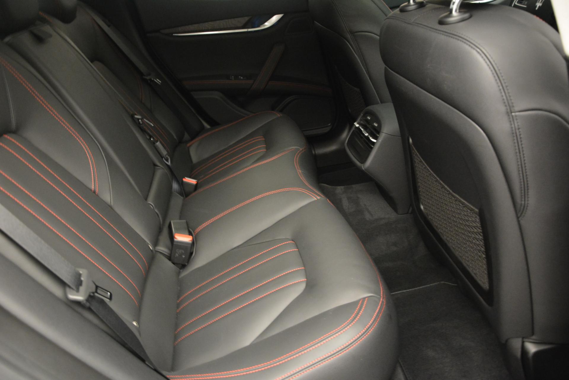 New-2016-Maserati-Ghibli-S-Q4