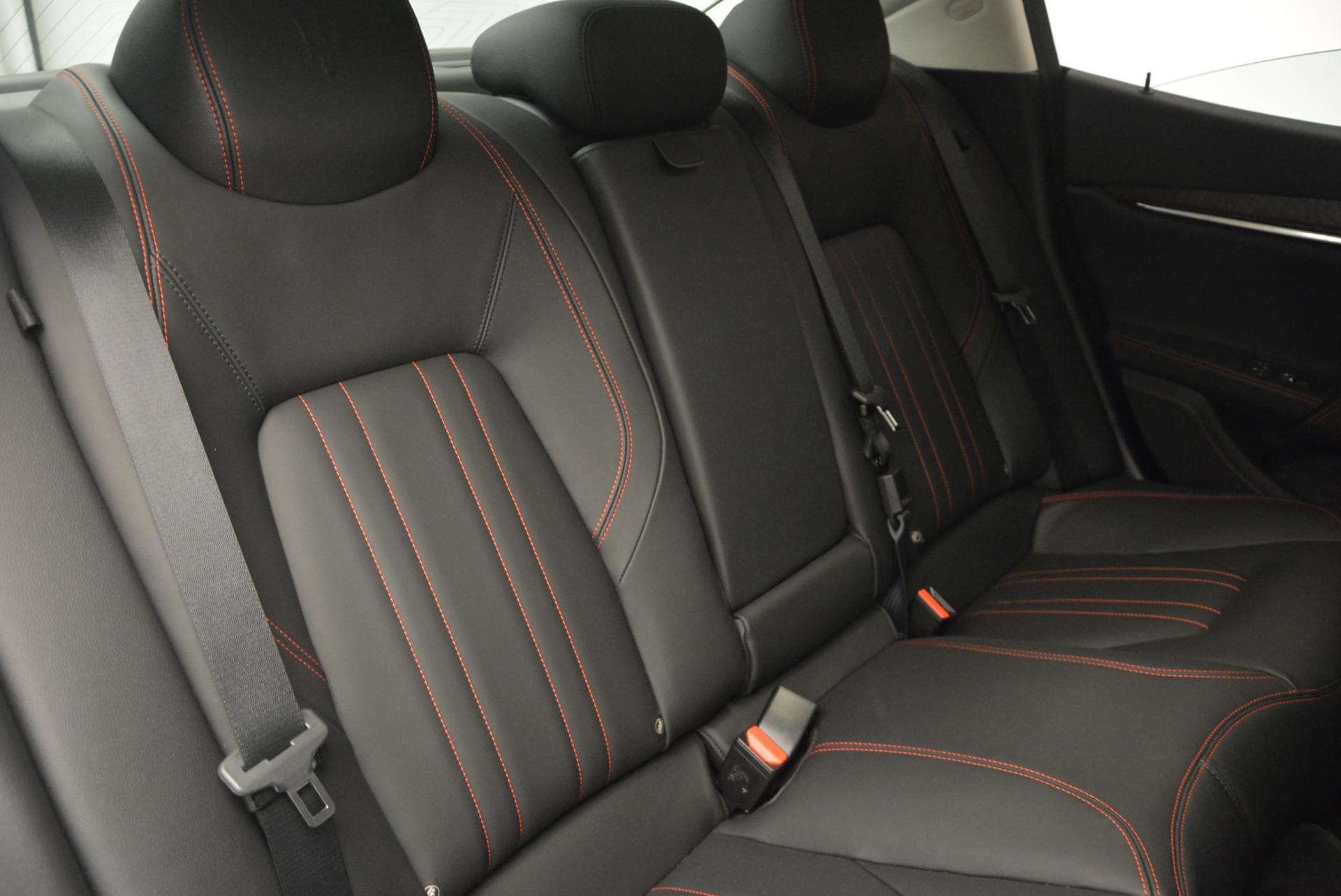 New-2016-Maserati-Ghibli-S-Q4