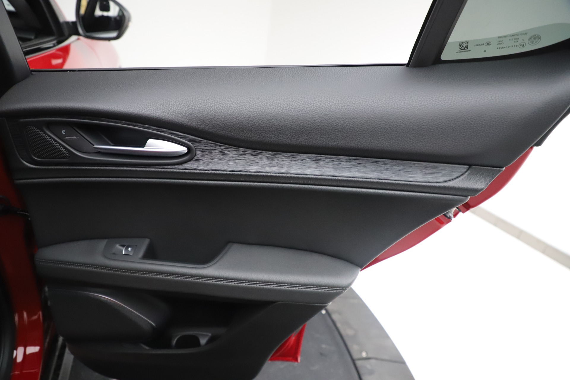 New-2021-Alfa-Romeo-Stelvio-Q4