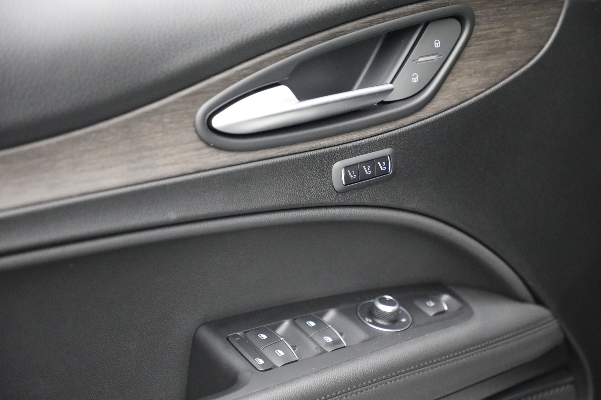 New-2021-Alfa-Romeo-Stelvio-Ti-Q4