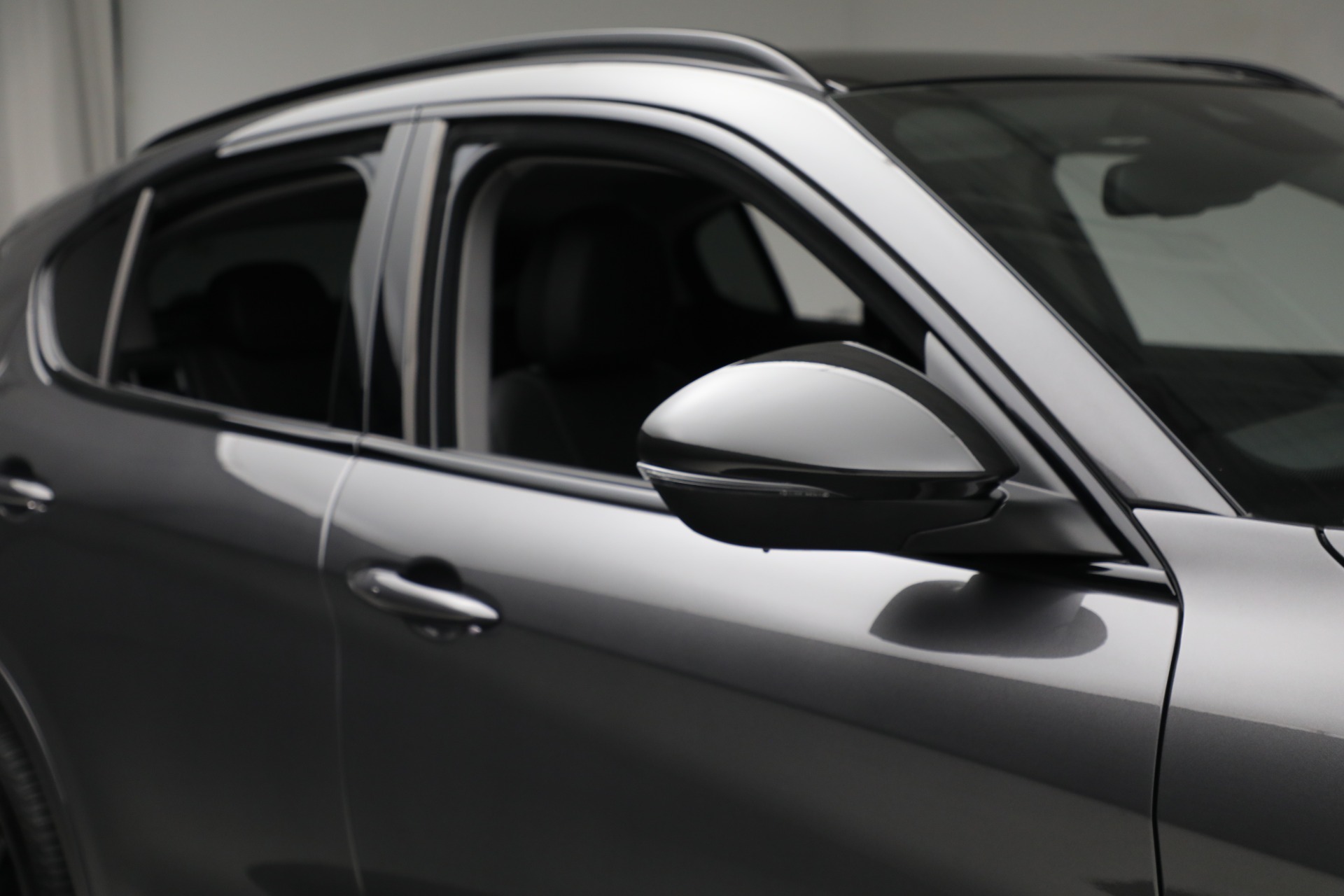 New-2021-Alfa-Romeo-Stelvio-Ti-Q4