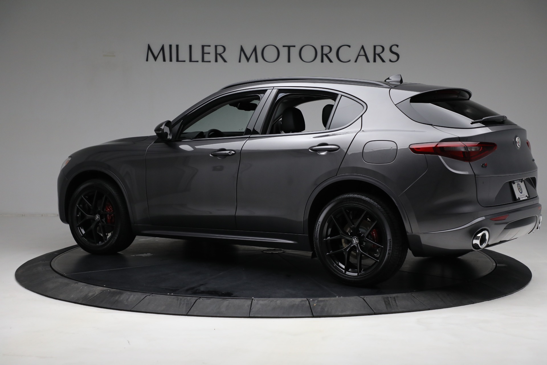 New-2021-Alfa-Romeo-Stelvio-Ti-Q4