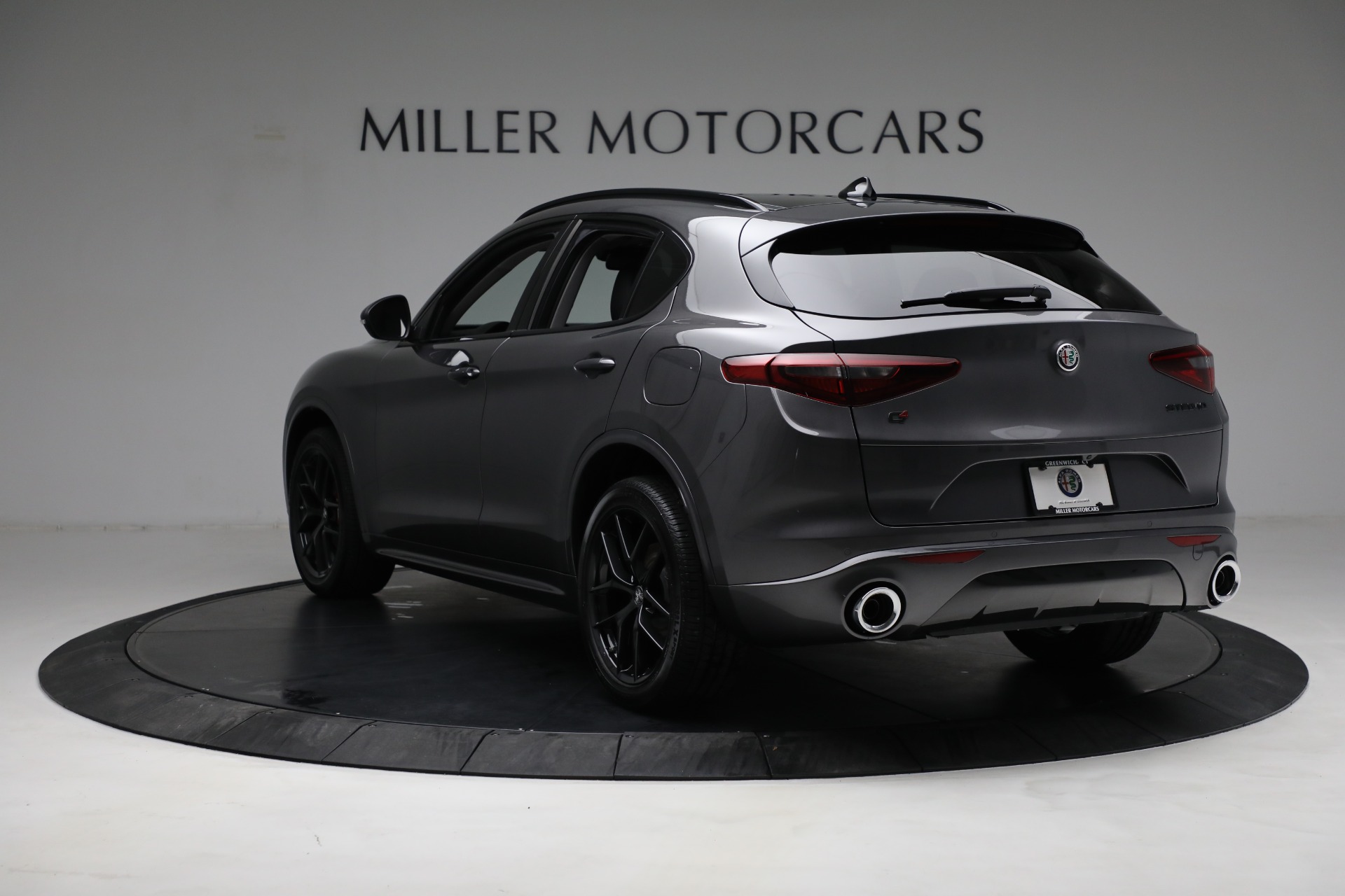 New-2021-Alfa-Romeo-Stelvio-Ti-Q4