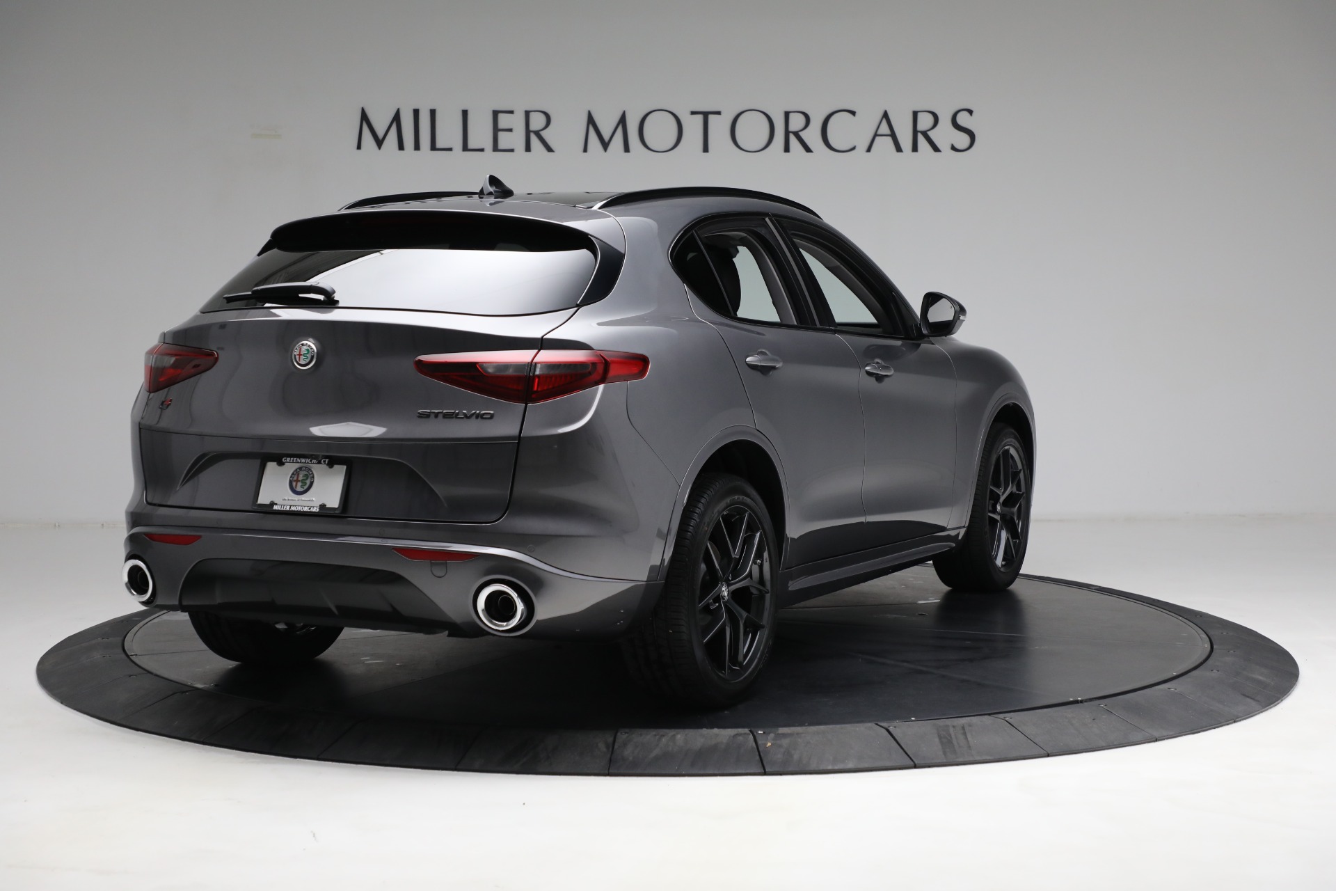 New-2021-Alfa-Romeo-Stelvio-Ti-Q4