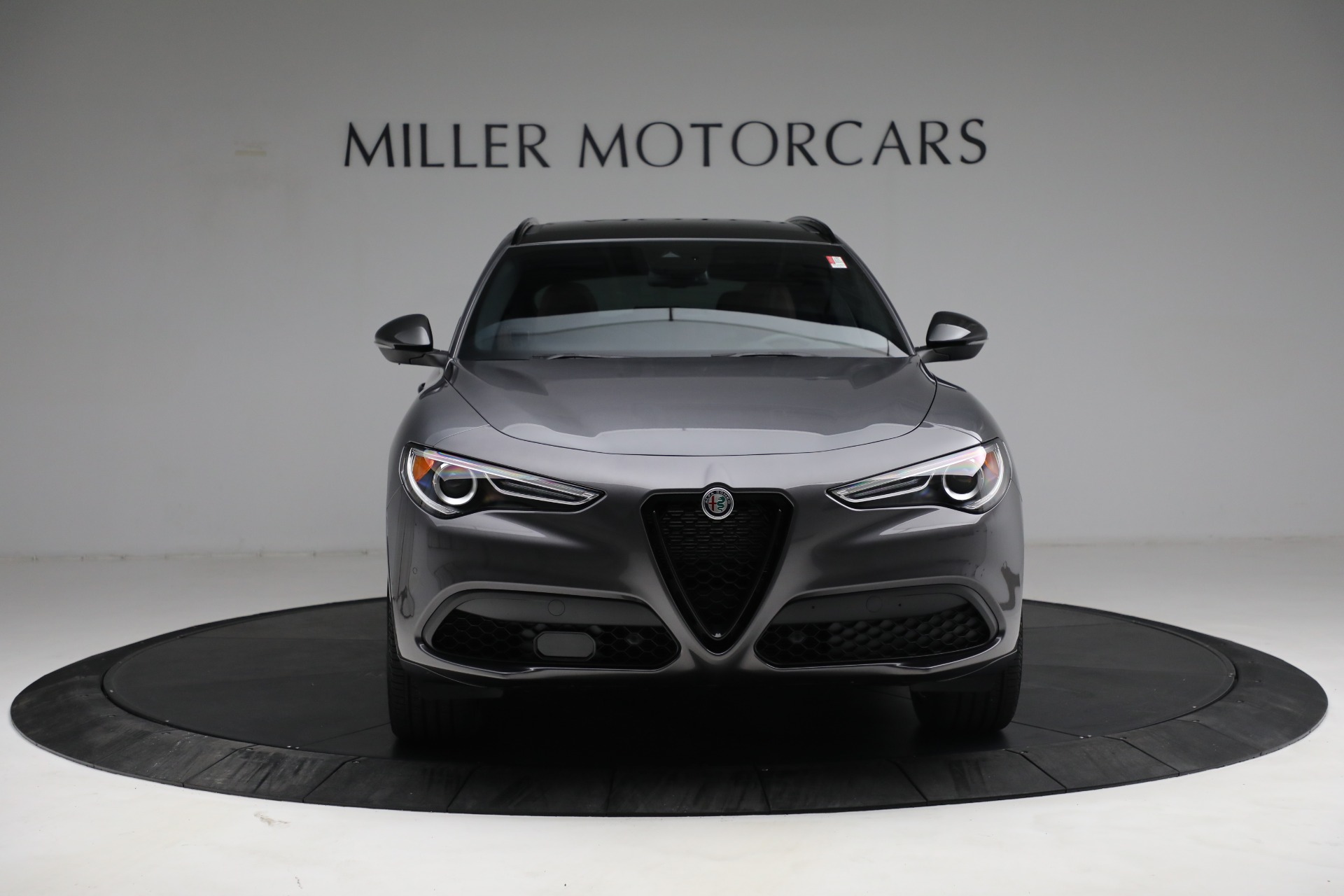 New-2021-Alfa-Romeo-Stelvio-Ti-Sport-Q4