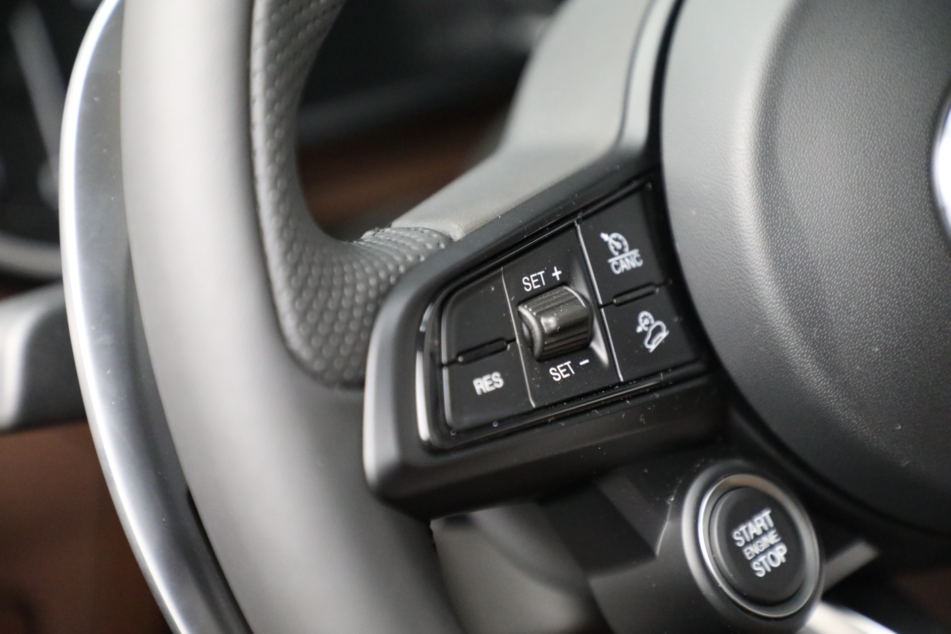 New-2021-Alfa-Romeo-Stelvio-Ti-Sport-Q4