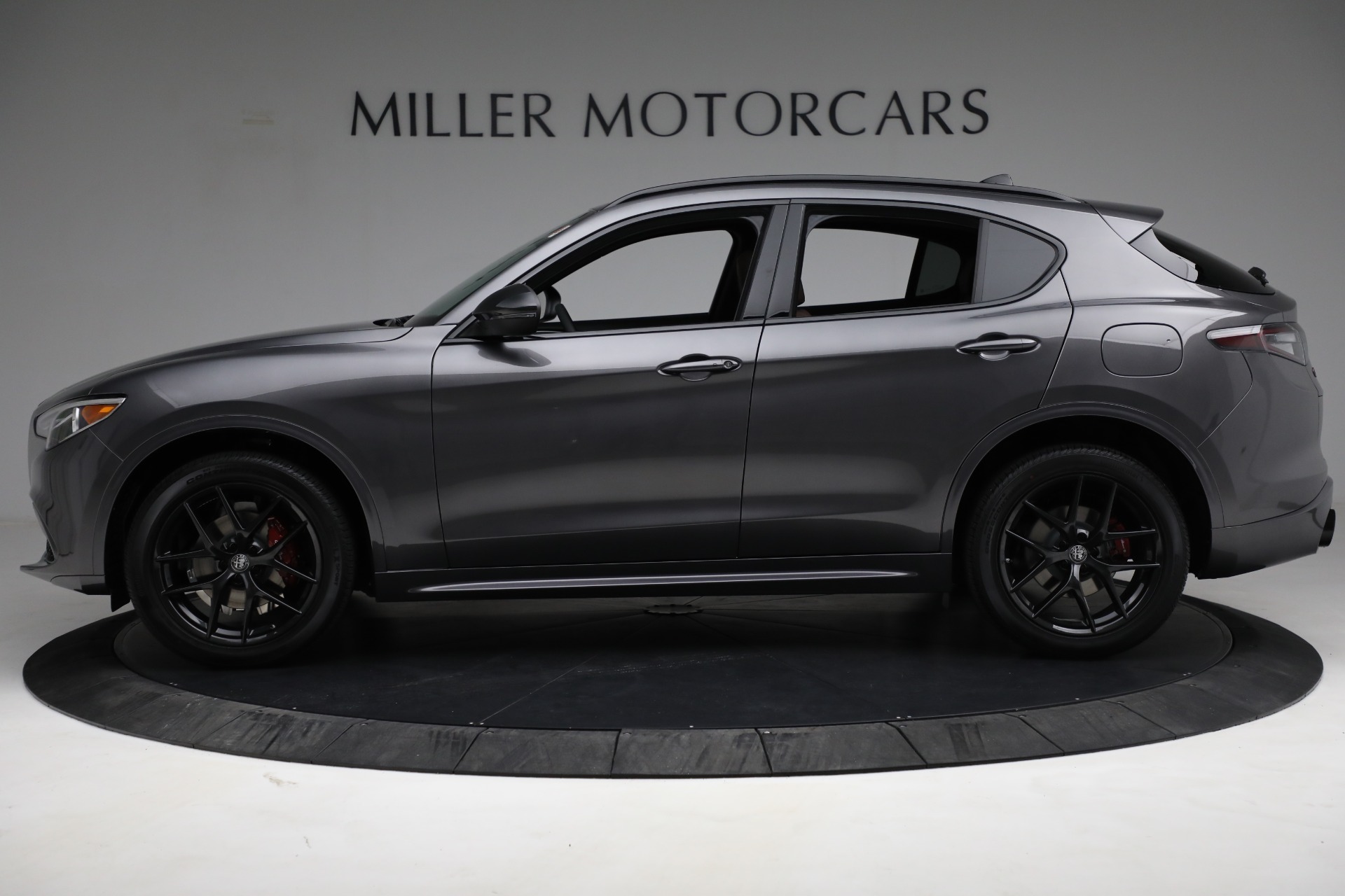 New-2021-Alfa-Romeo-Stelvio-Ti-Sport-Q4