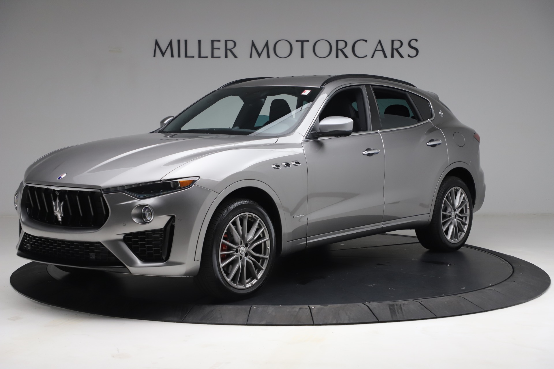New-2021-Maserati-Levante-GranSport