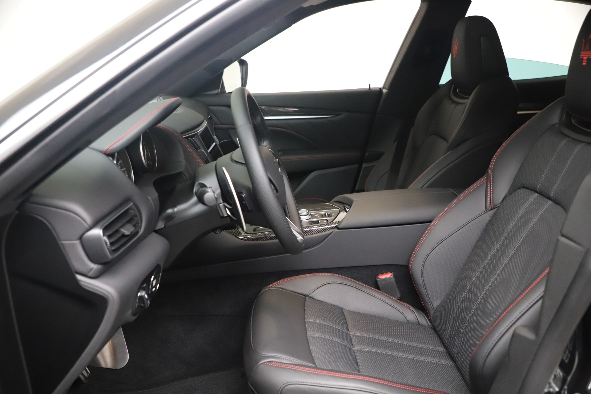 New-2021-Maserati-Levante-S-GranSport