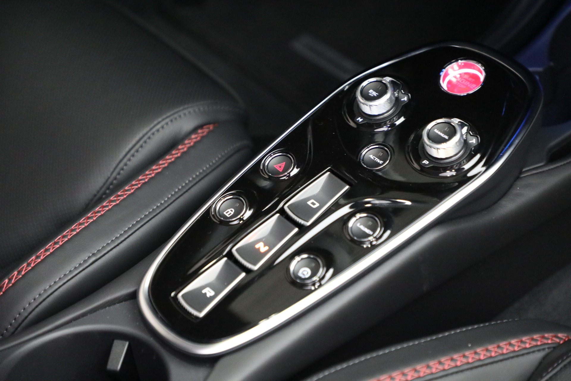 New-2021-McLaren-GT-Luxe