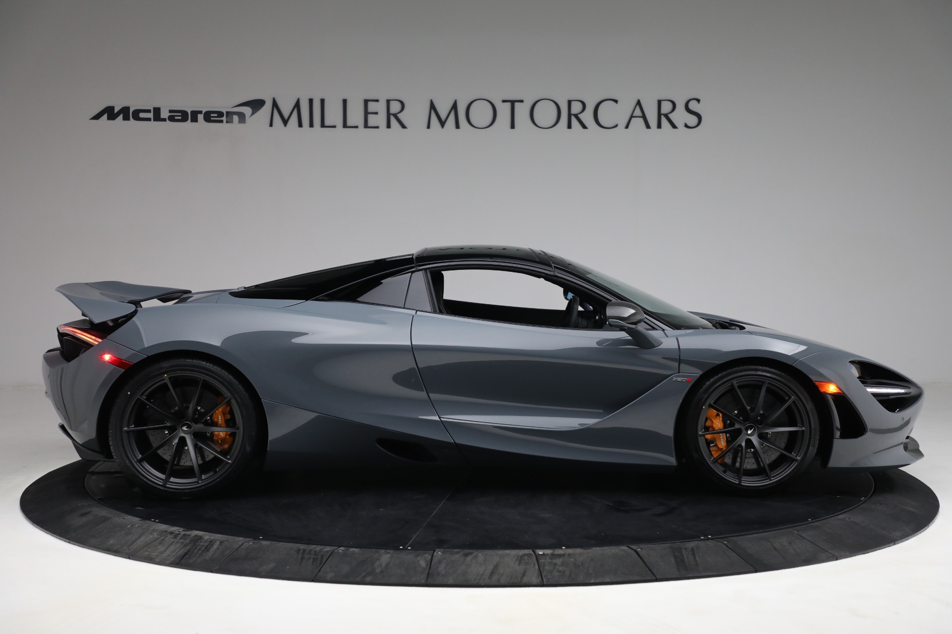 New-2021-McLaren-720S-Spider