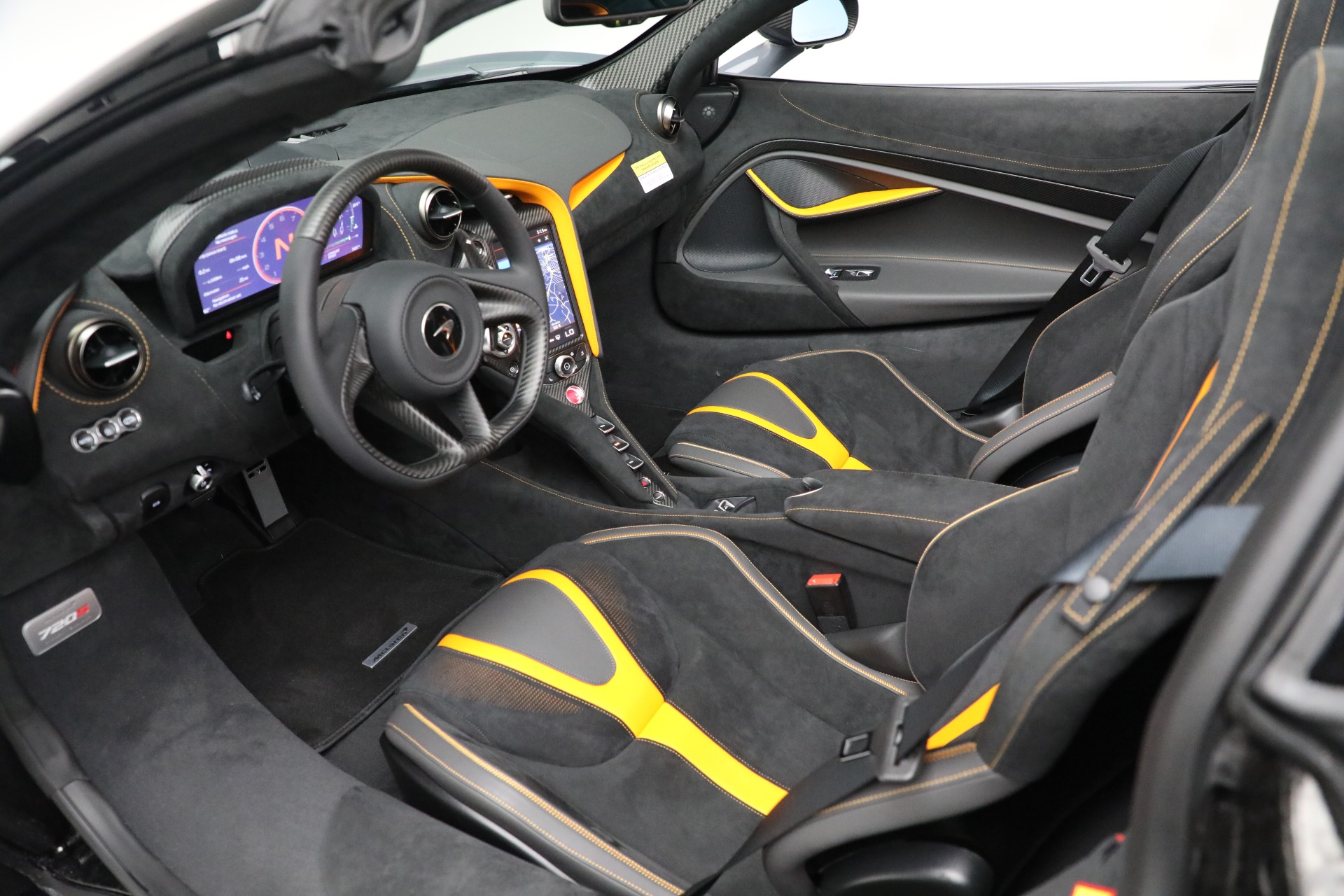 New-2021-McLaren-720S-Spider