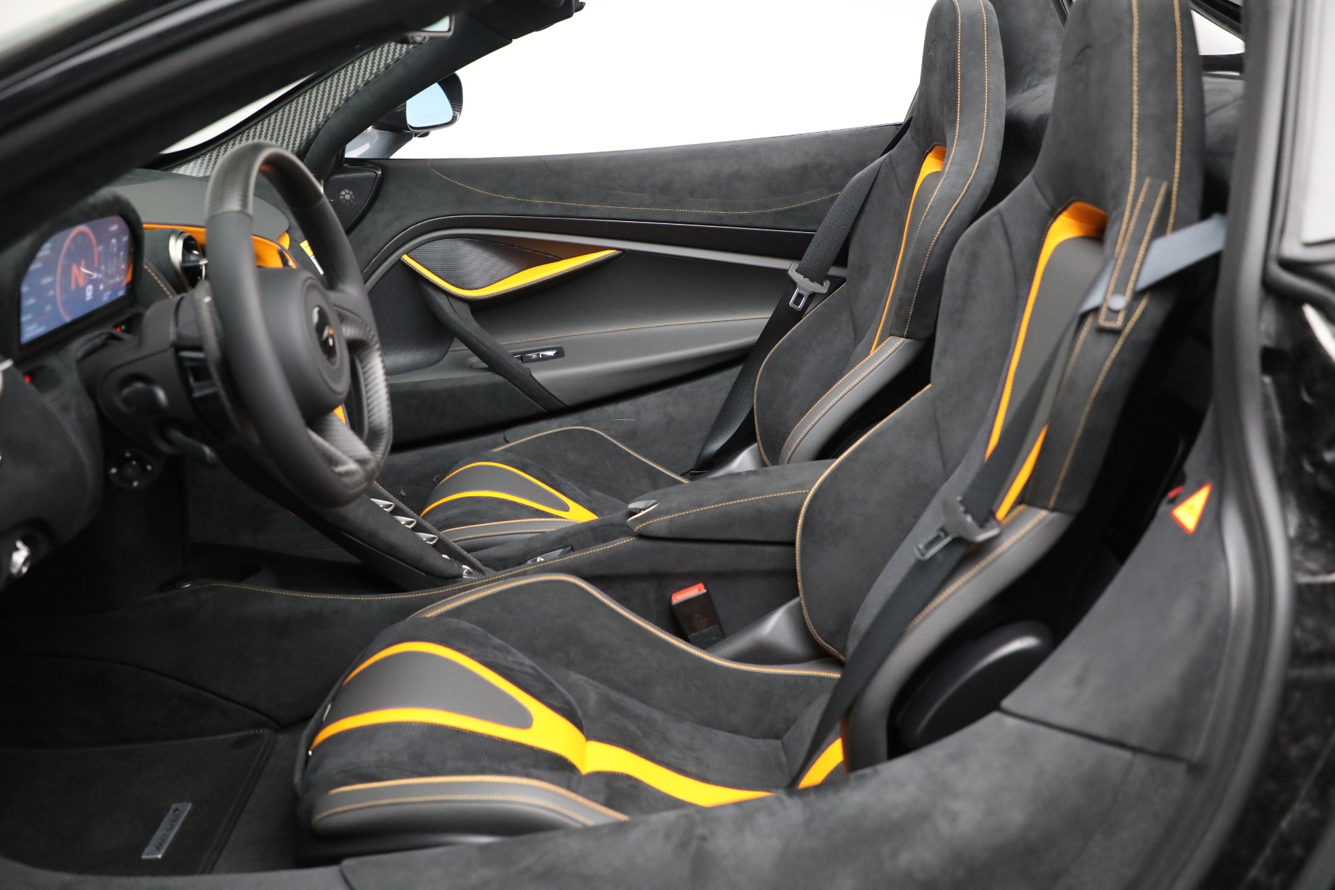 New-2021-McLaren-720S-Spider