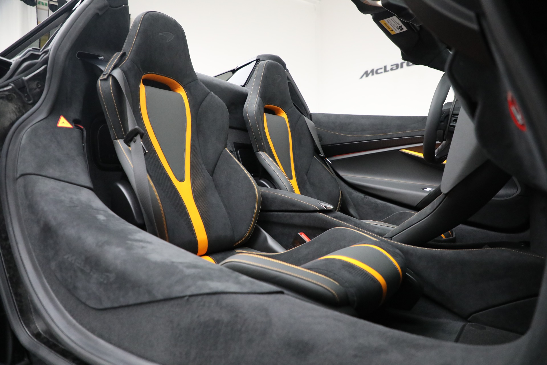 New-2021-McLaren-720S-Spider