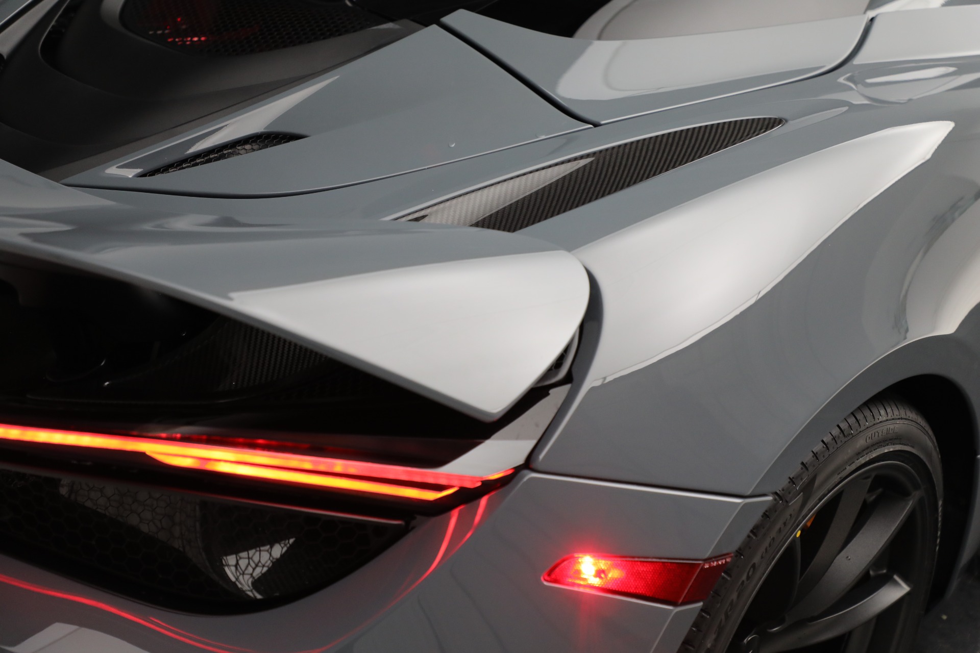 New-2021-McLaren-720S-Spider