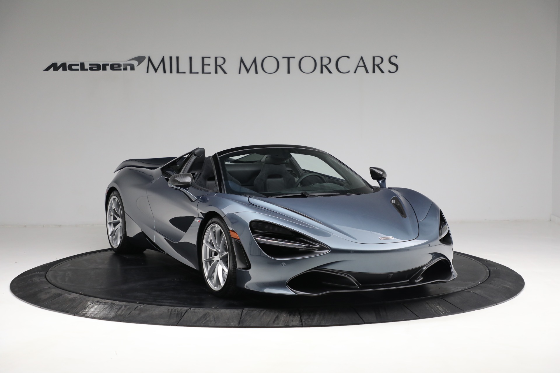 Used-2020-McLaren-720S-Spider