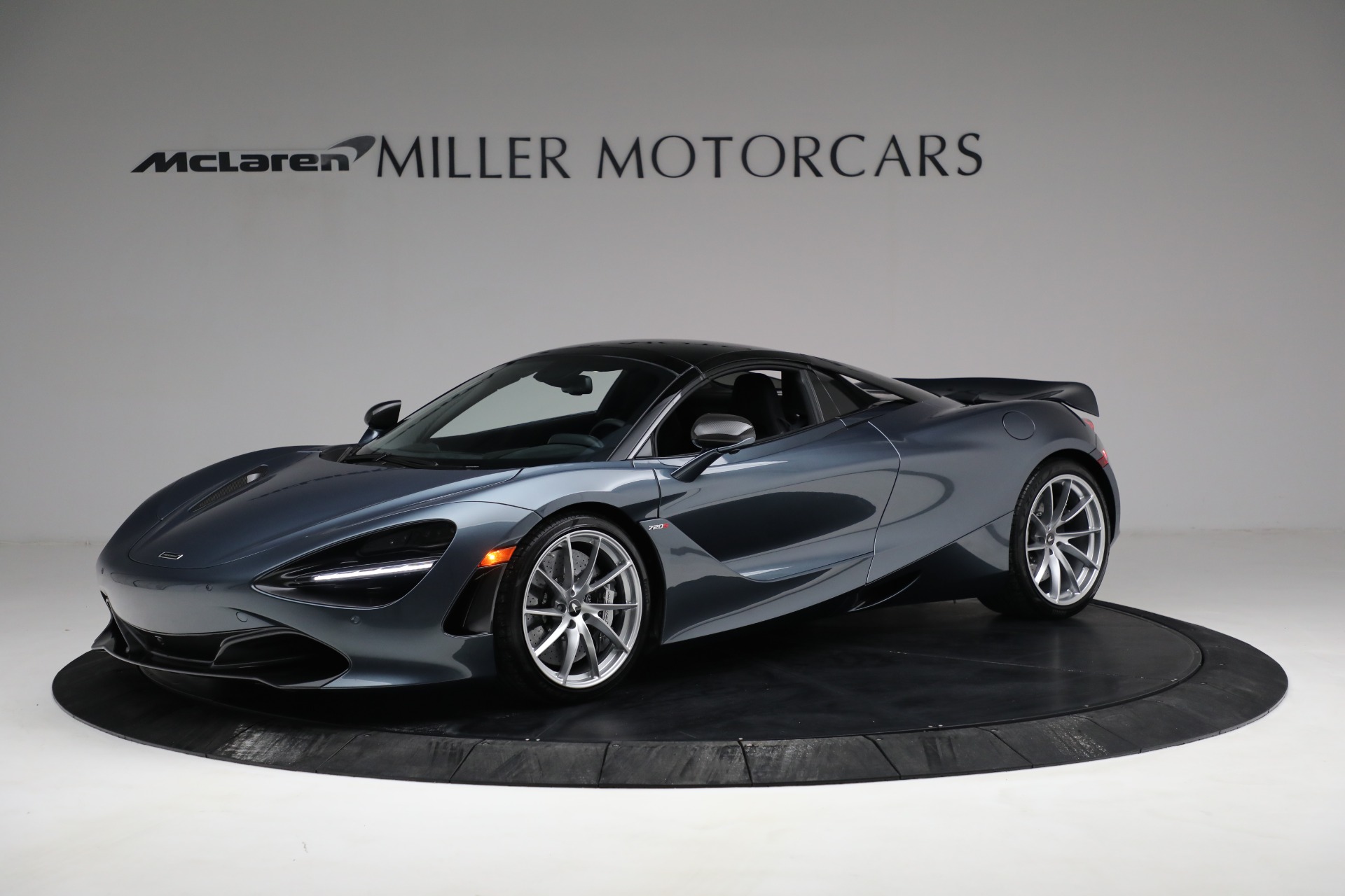 Used-2020-McLaren-720S-Spider