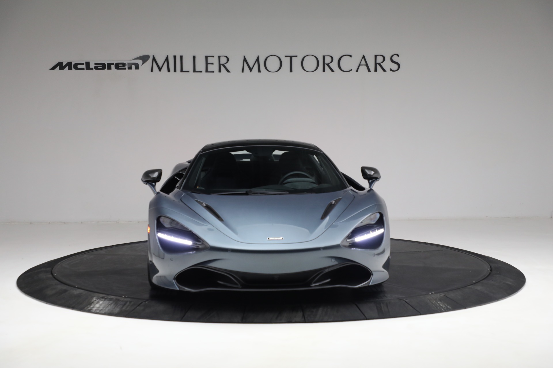 Used-2020-McLaren-720S-Spider