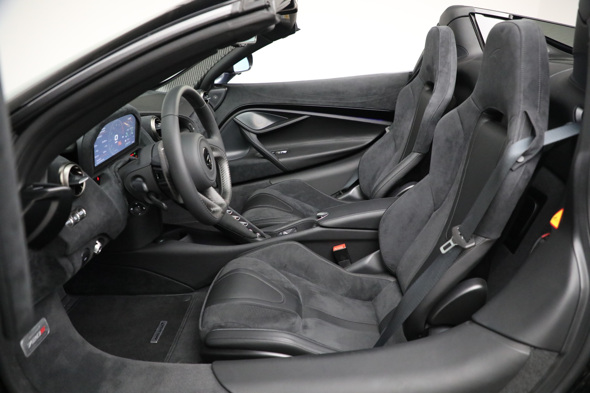 Used-2020-McLaren-720S-Spider