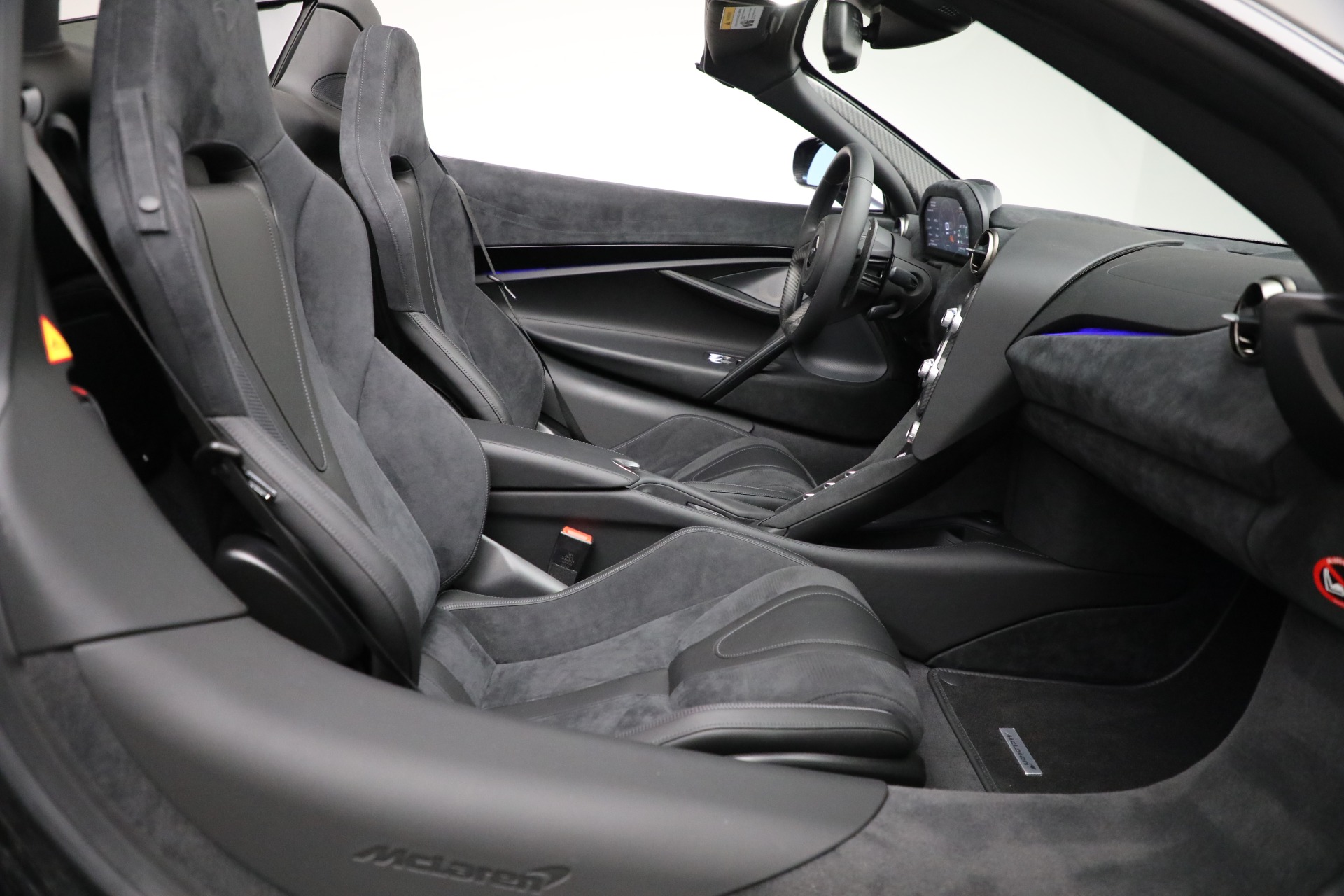 Used-2020-McLaren-720S-Spider