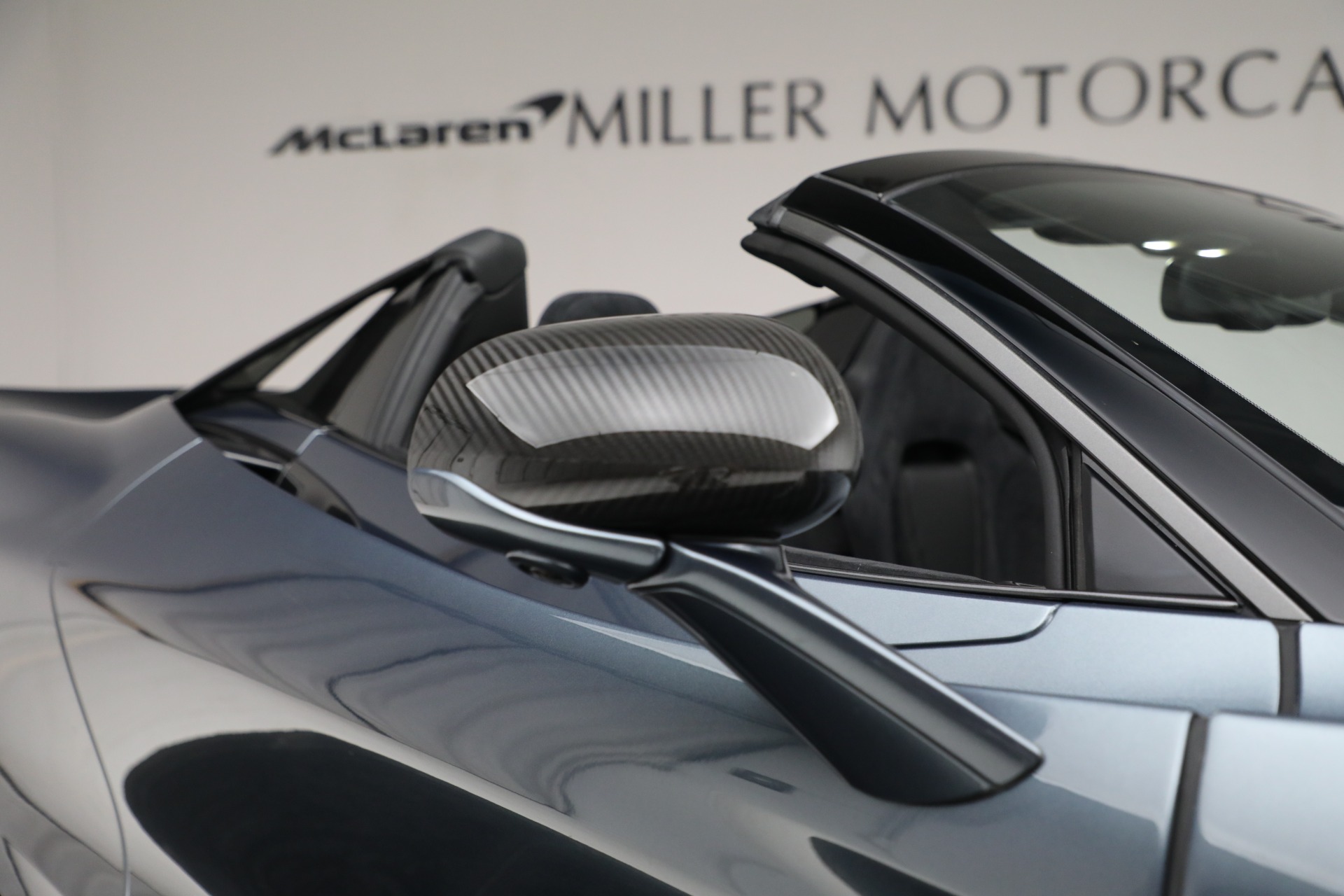 Used-2020-McLaren-720S-Spider