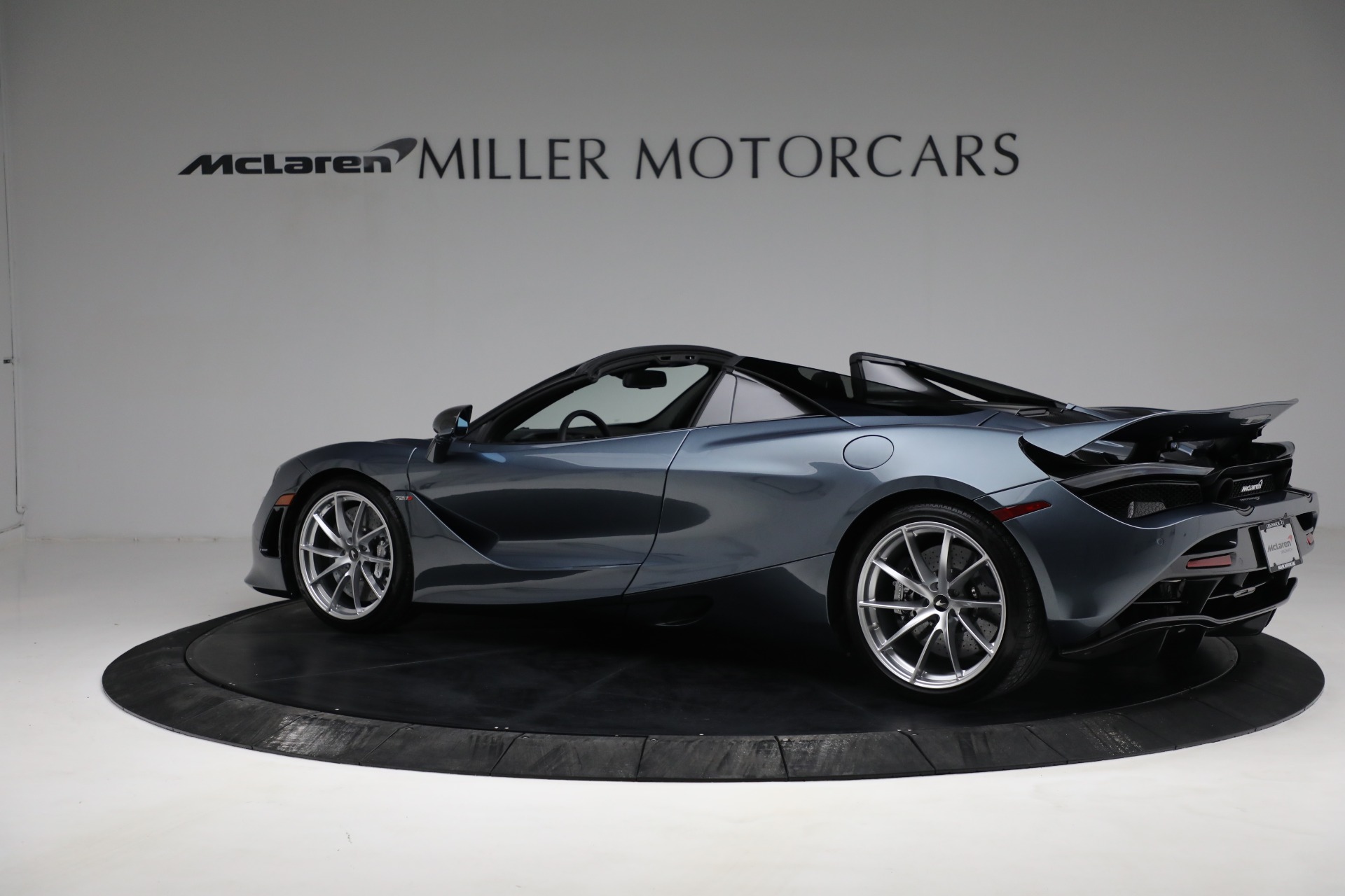 Used-2020-McLaren-720S-Spider