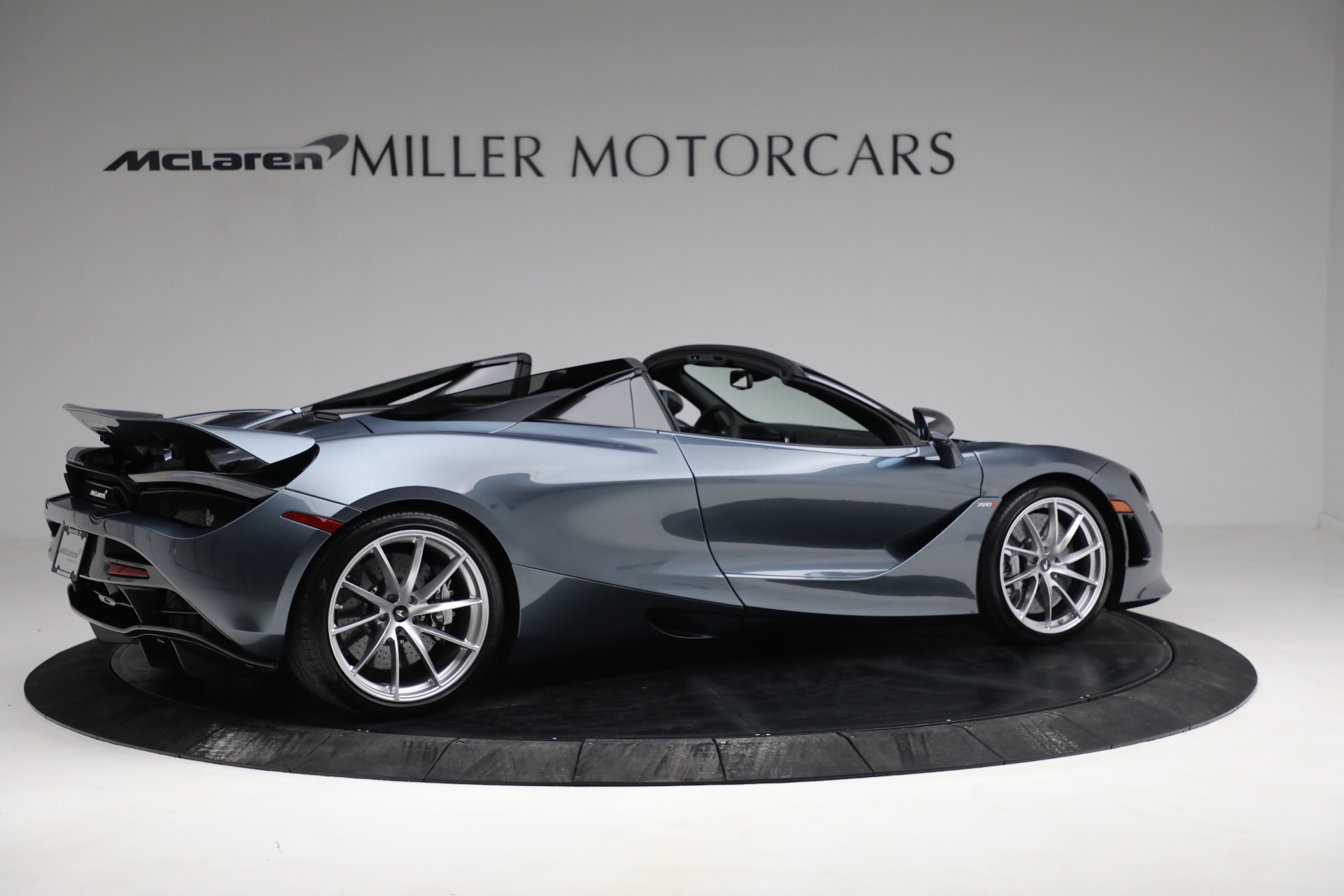 Used-2020-McLaren-720S-Spider