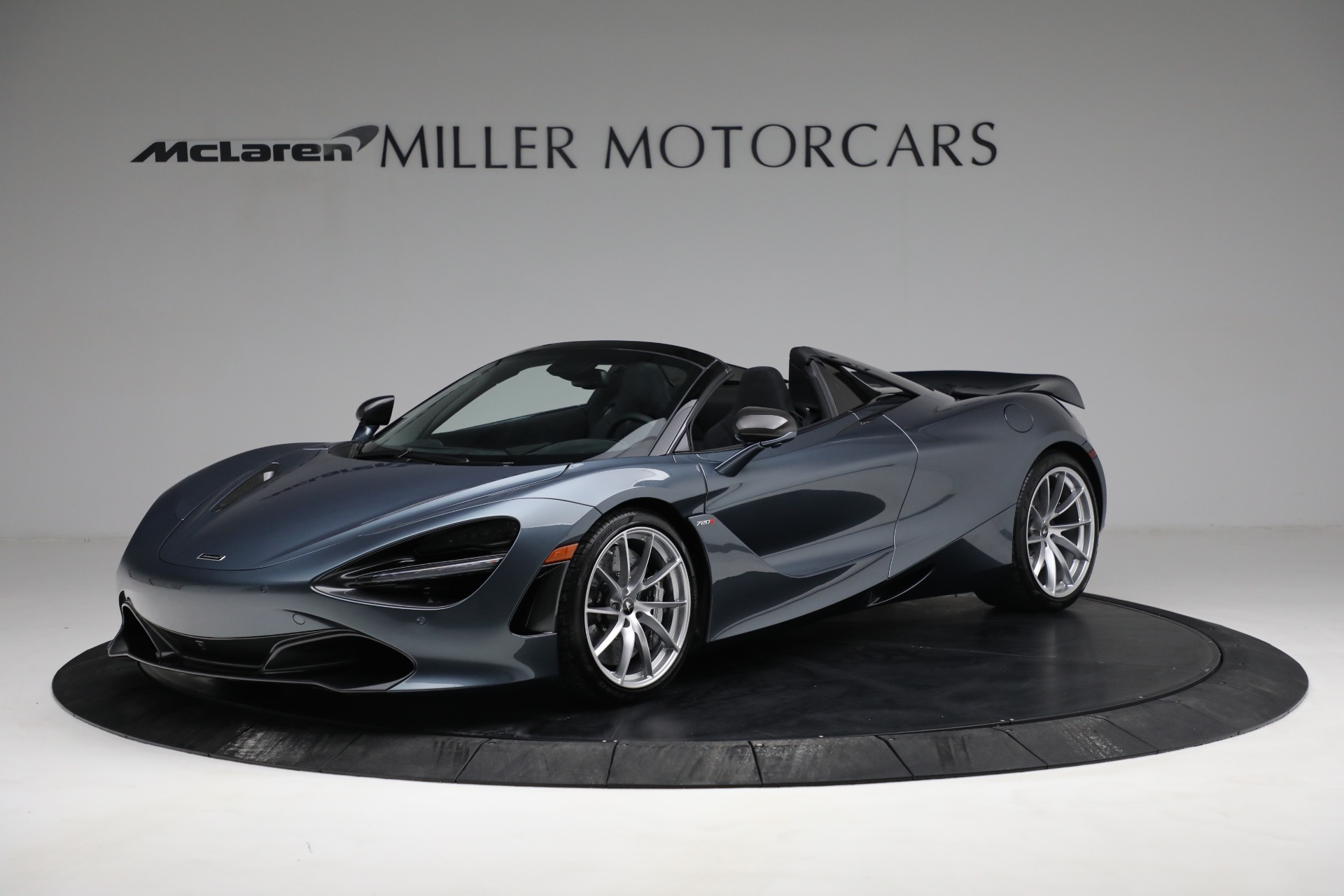 Used-2020-McLaren-720S-Spider