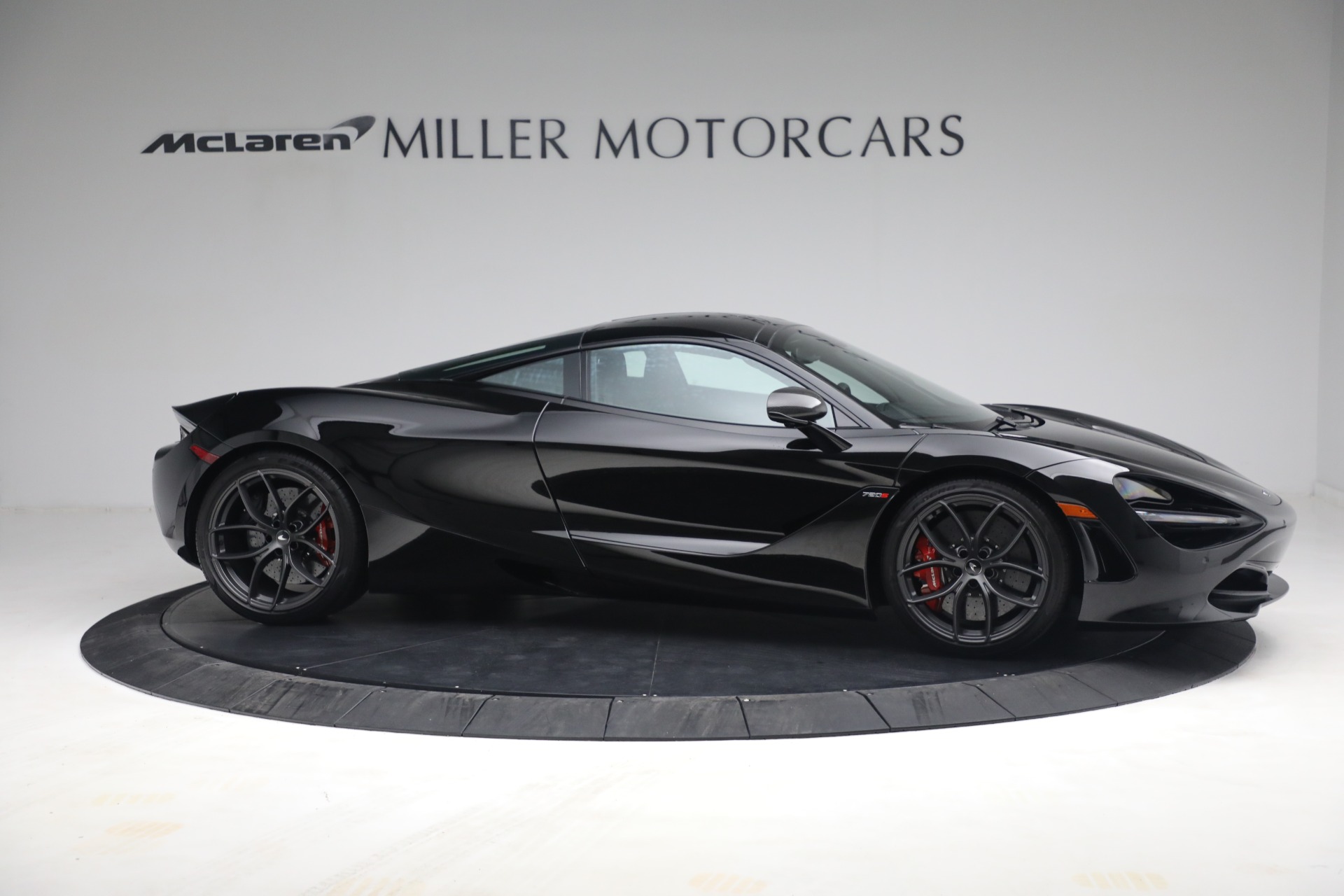 Used-2021-McLaren-720S-Performance