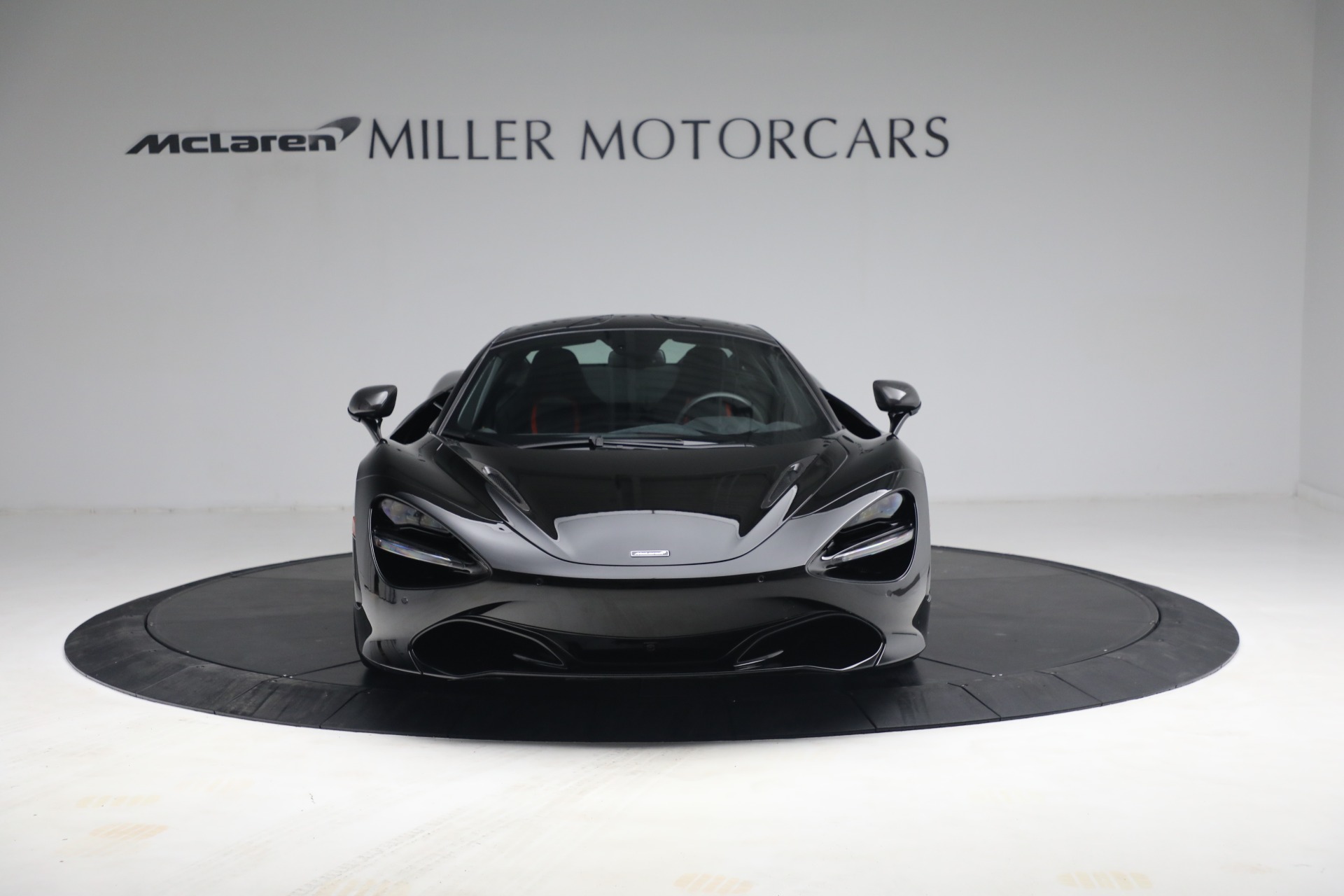 Used-2021-McLaren-720S-Performance