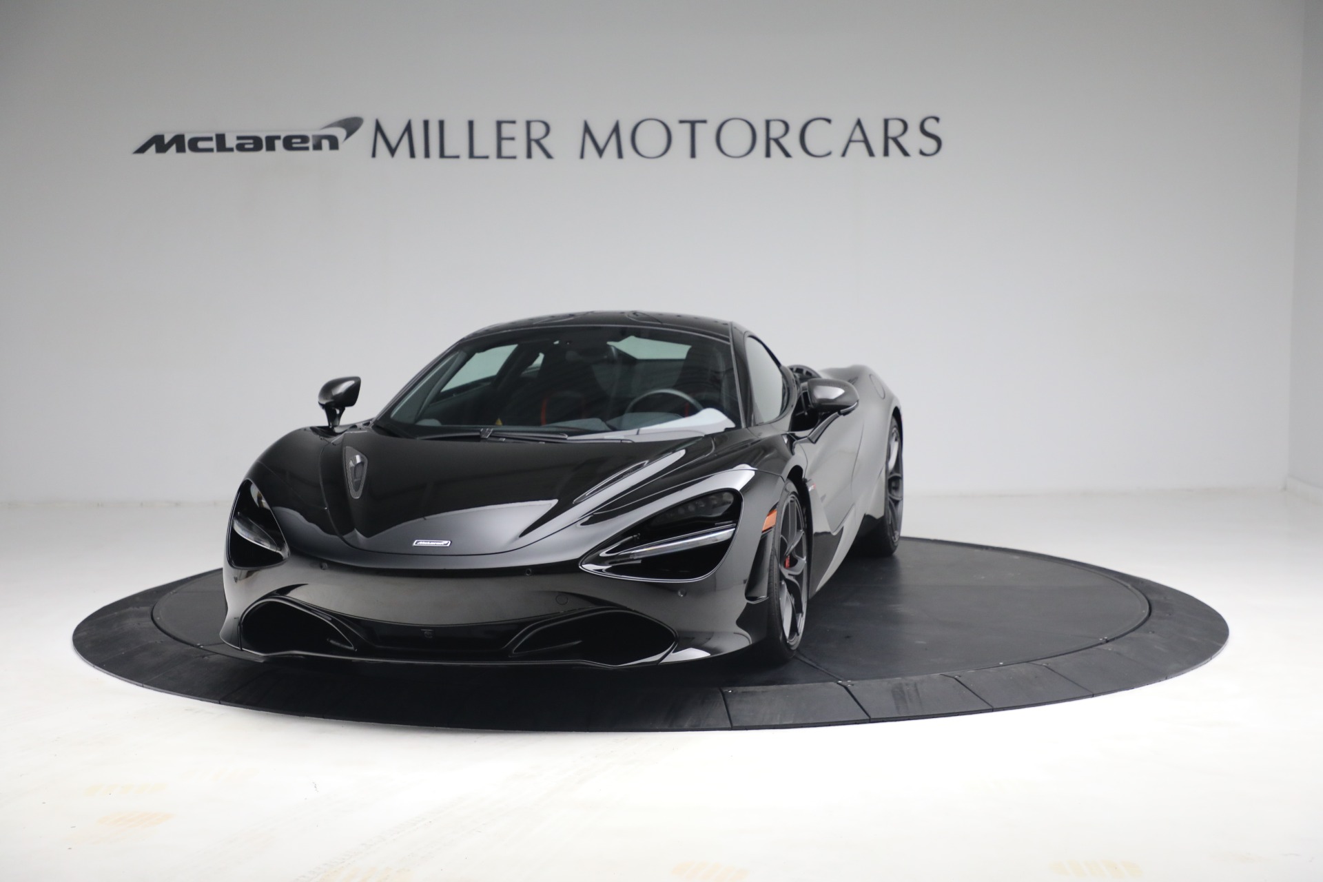 Used-2021-McLaren-720S-Performance