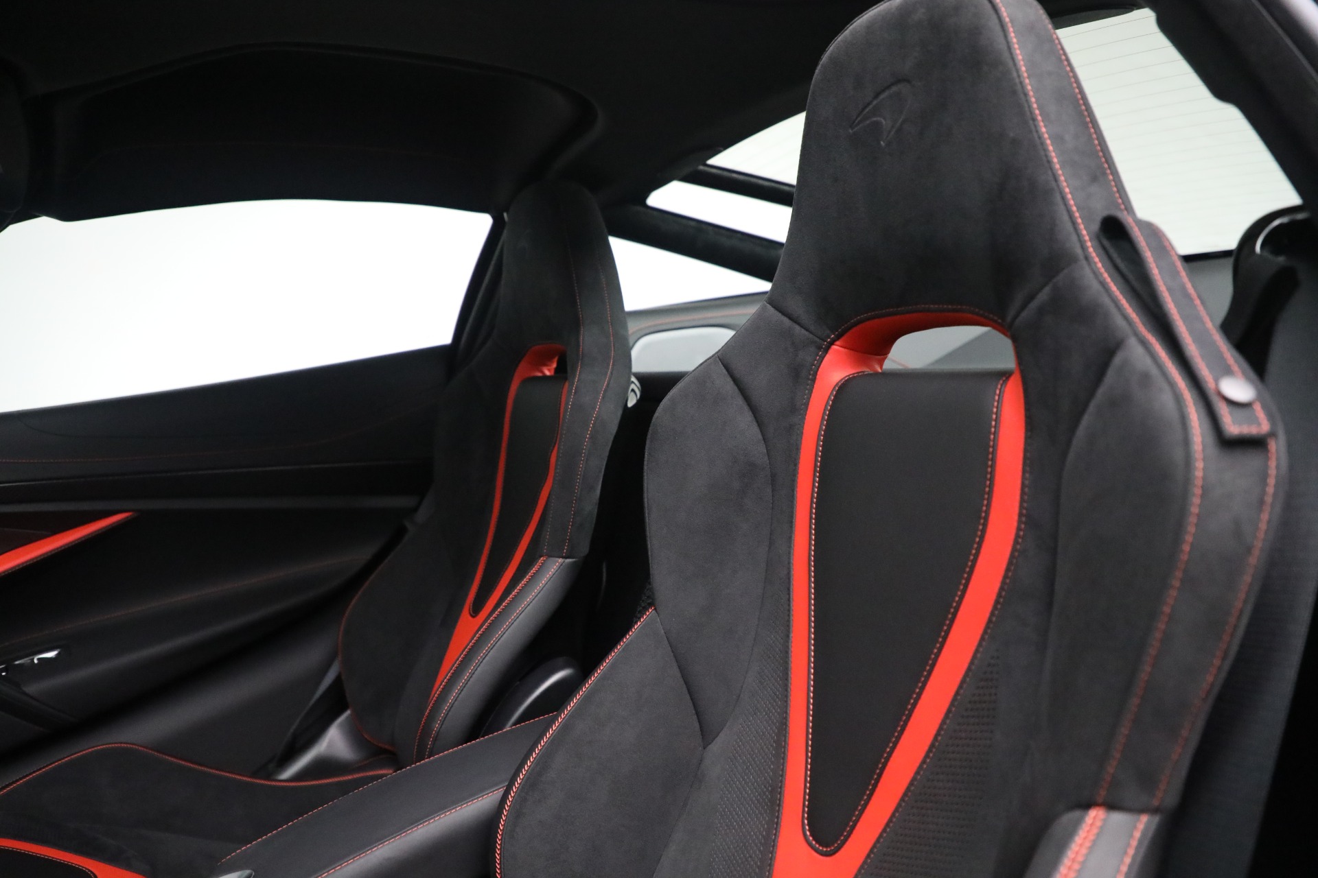 Used-2021-McLaren-720S-Performance