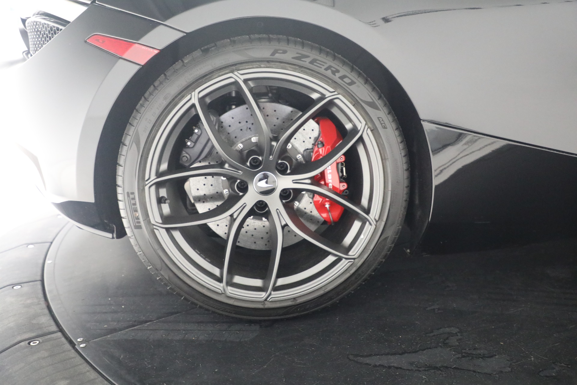 Used-2021-McLaren-720S-Performance