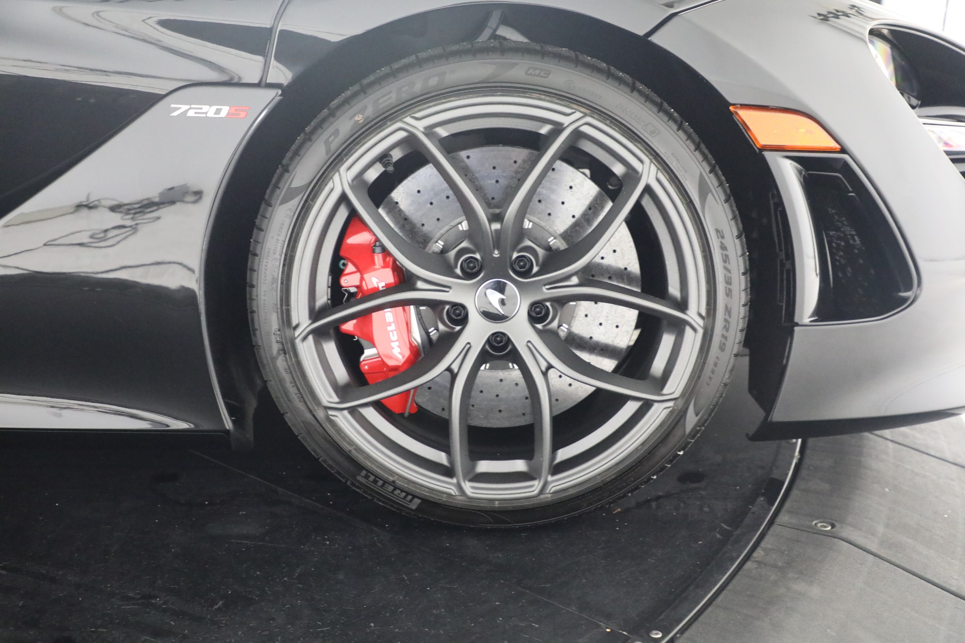 Used-2021-McLaren-720S-Performance