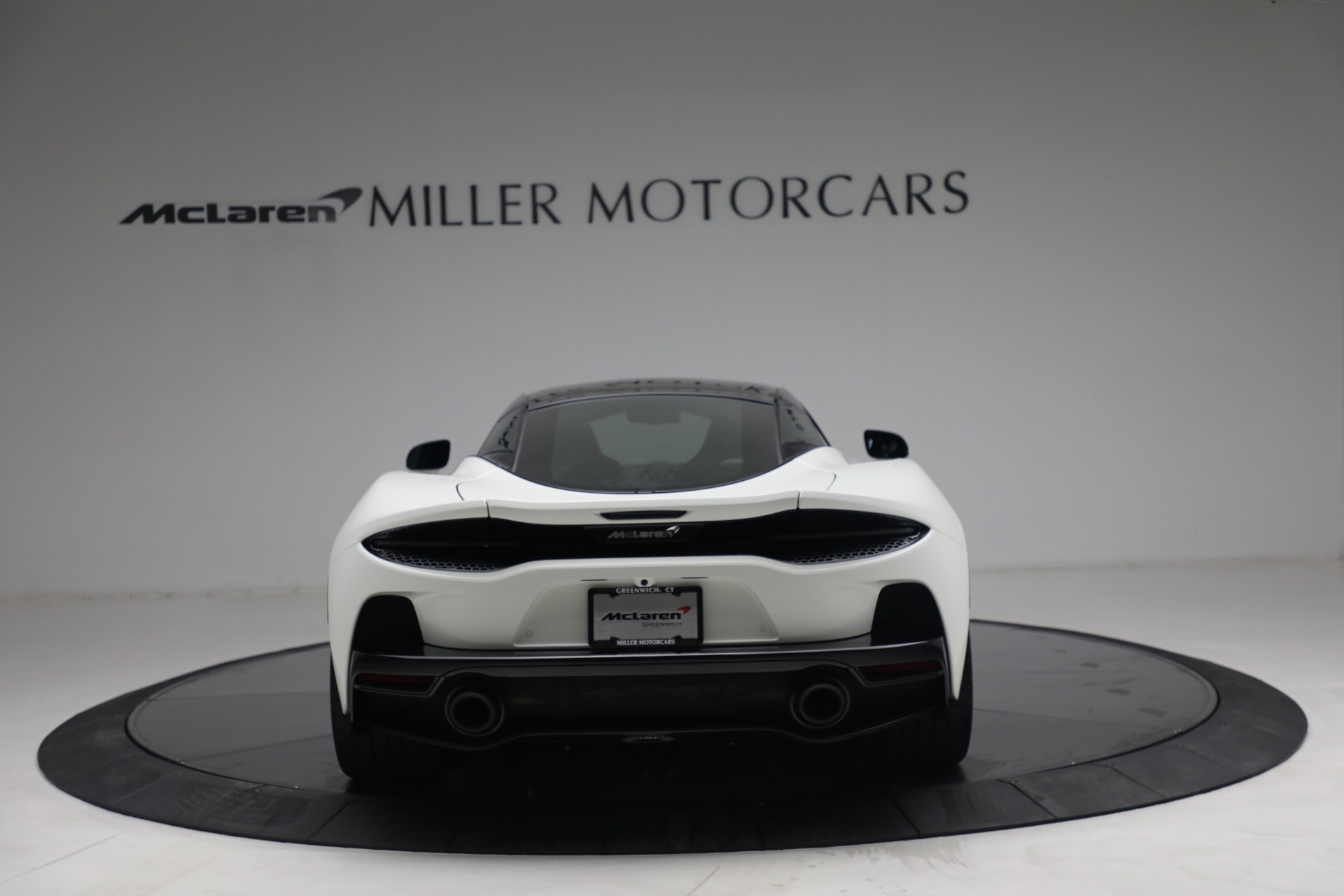 Used-2021-McLaren-GT-Luxe