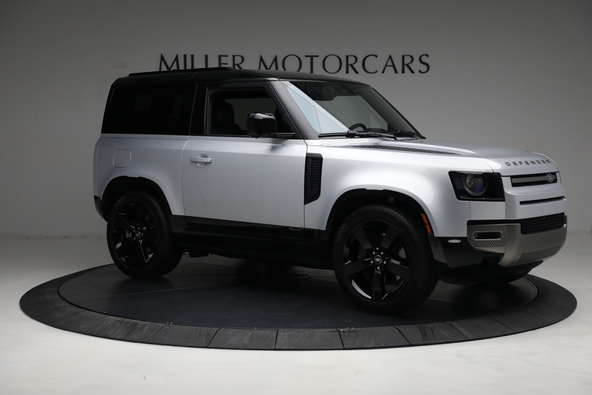 Used-2021-Land-Rover-Defender-90-X-Dynamic-S