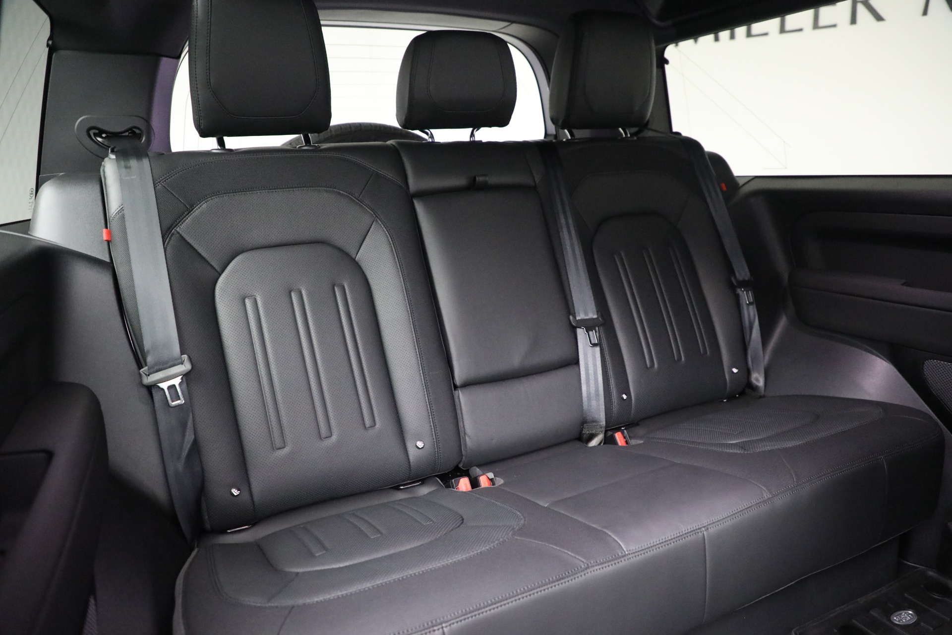 Used-2021-Land-Rover-Defender-90-X-Dynamic-S