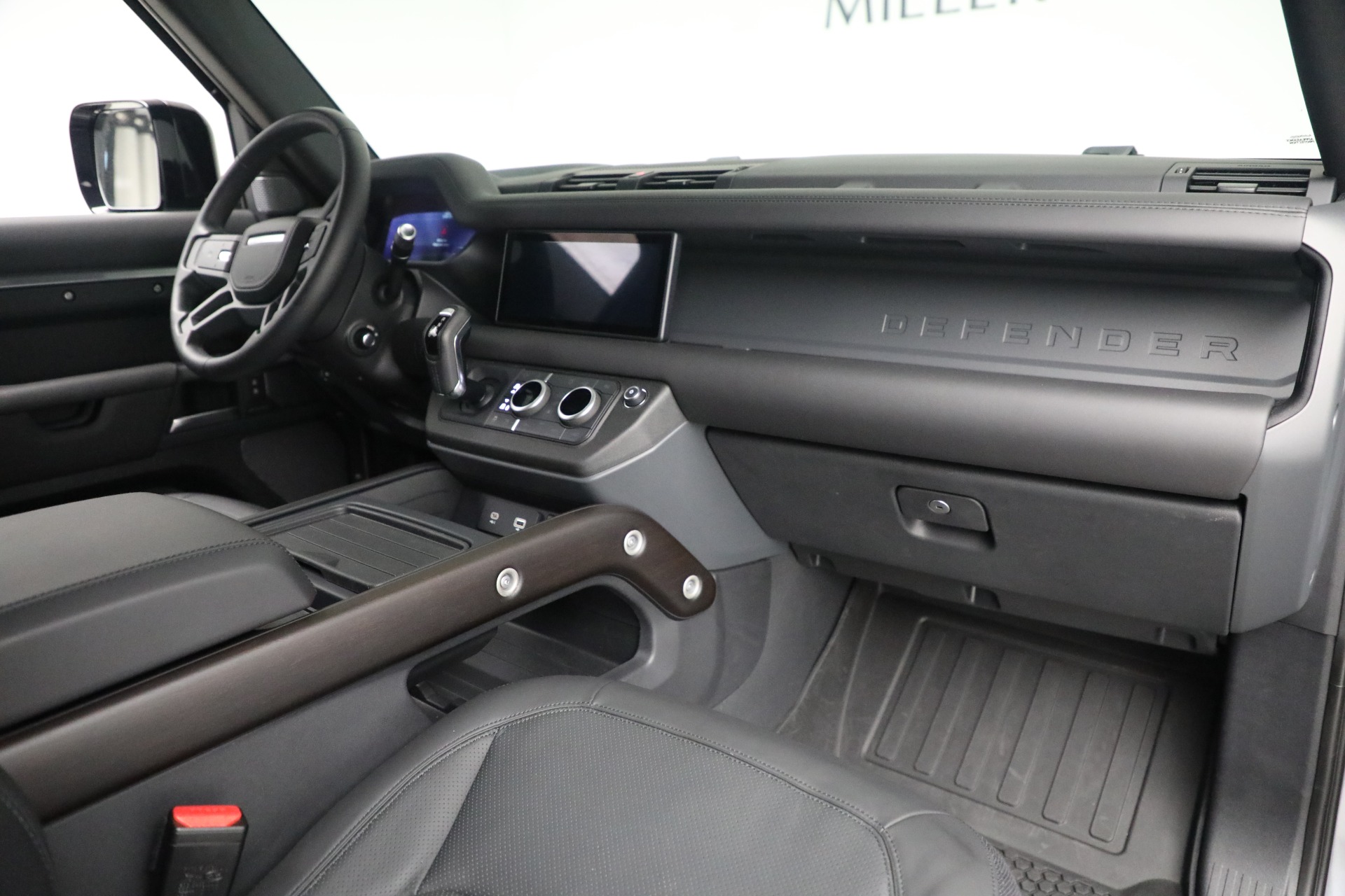 Used-2021-Land-Rover-Defender-90-X