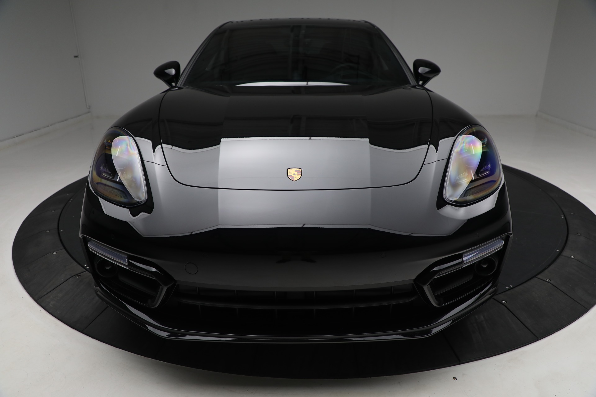 Used-2021-Porsche-Panamera-Turbo-S