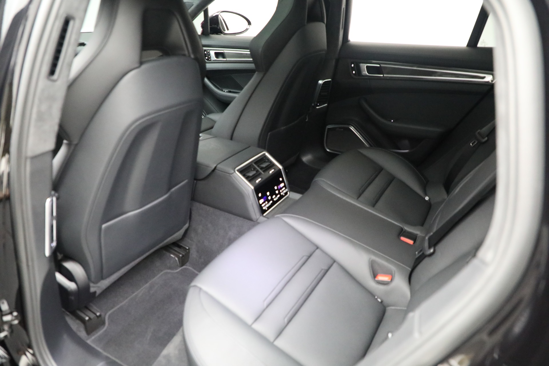 Used-2021-Porsche-Panamera-Turbo-S