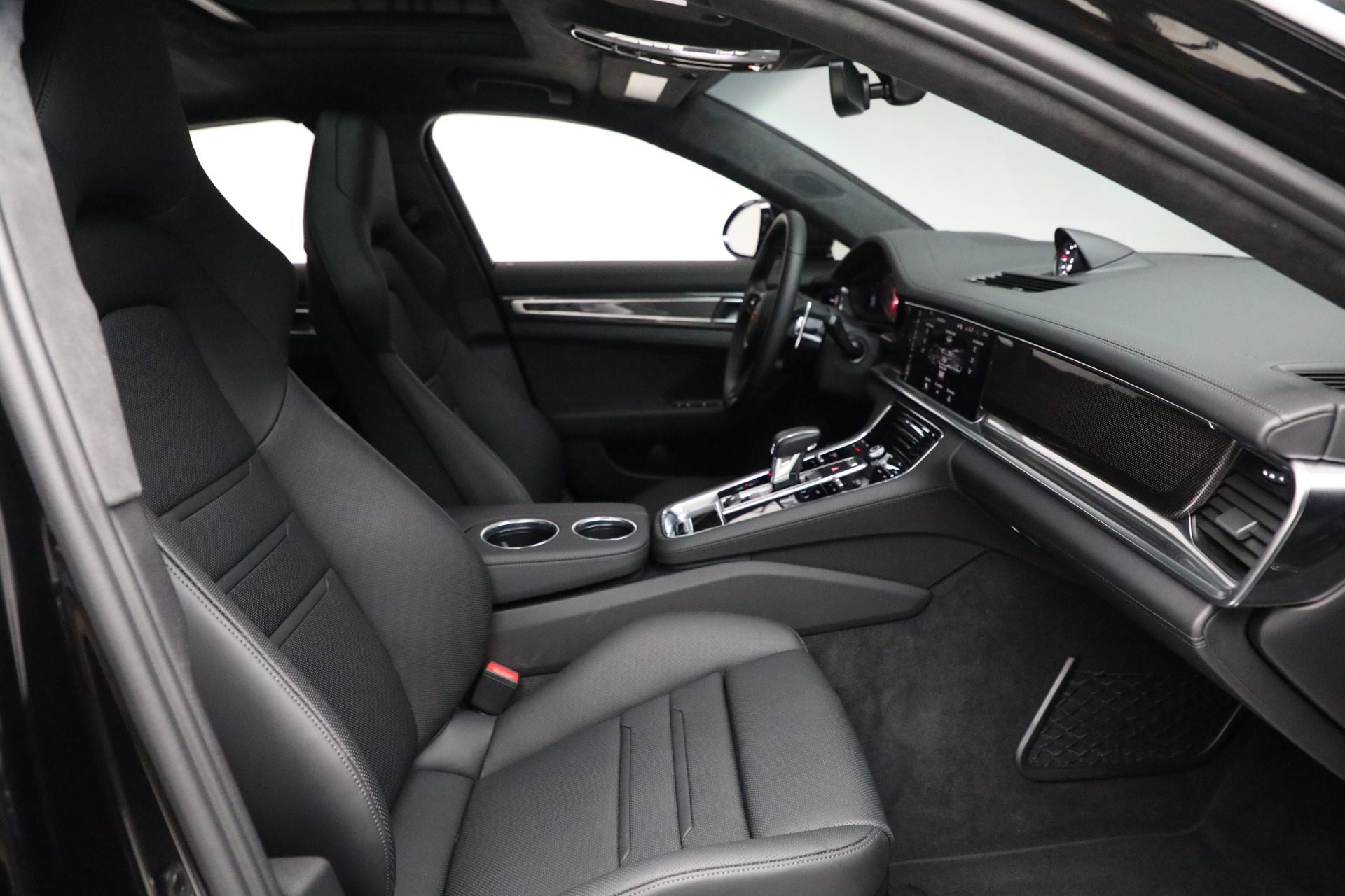 Used-2021-Porsche-Panamera-Turbo-S