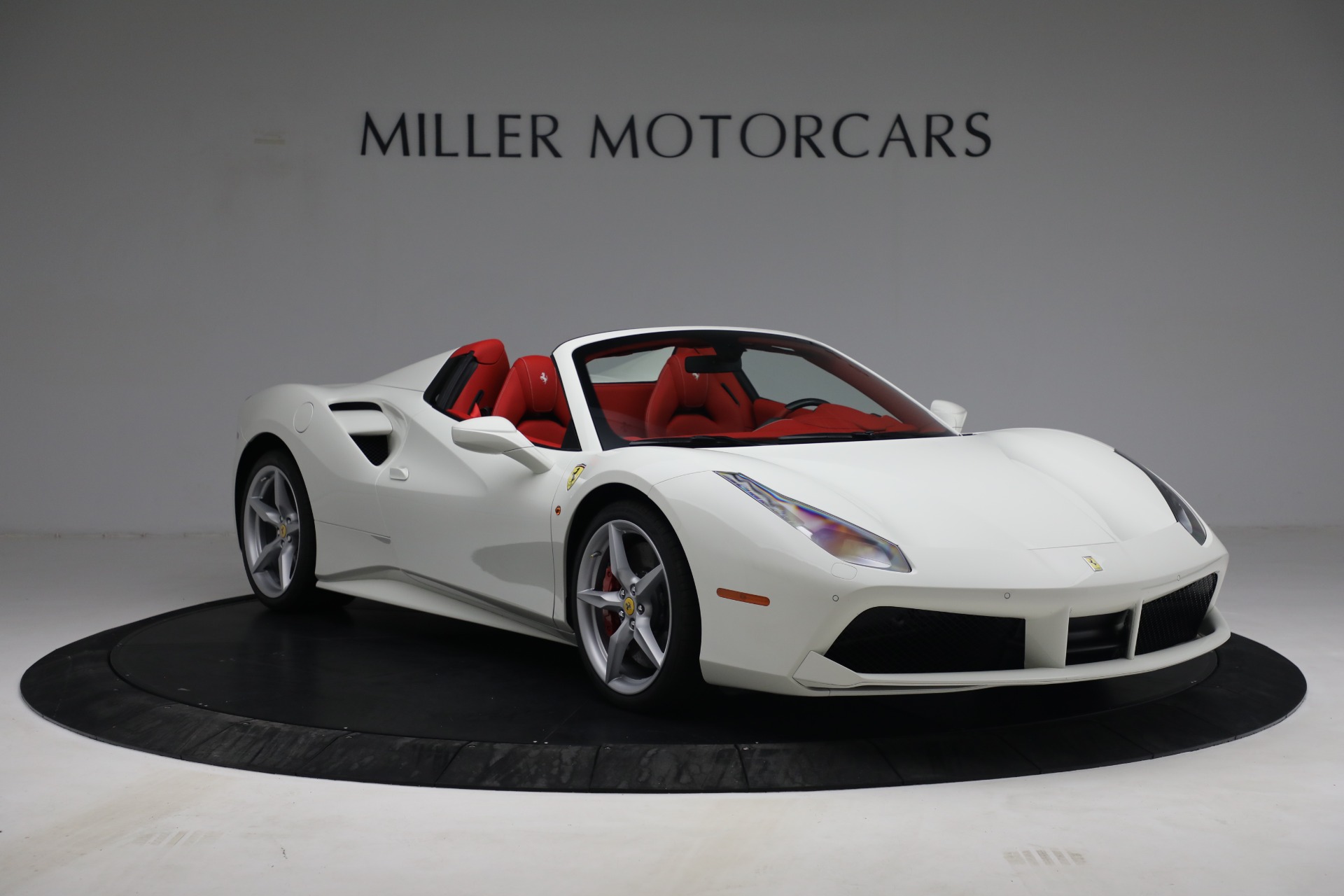 Used-2017-Ferrari-488-Spider