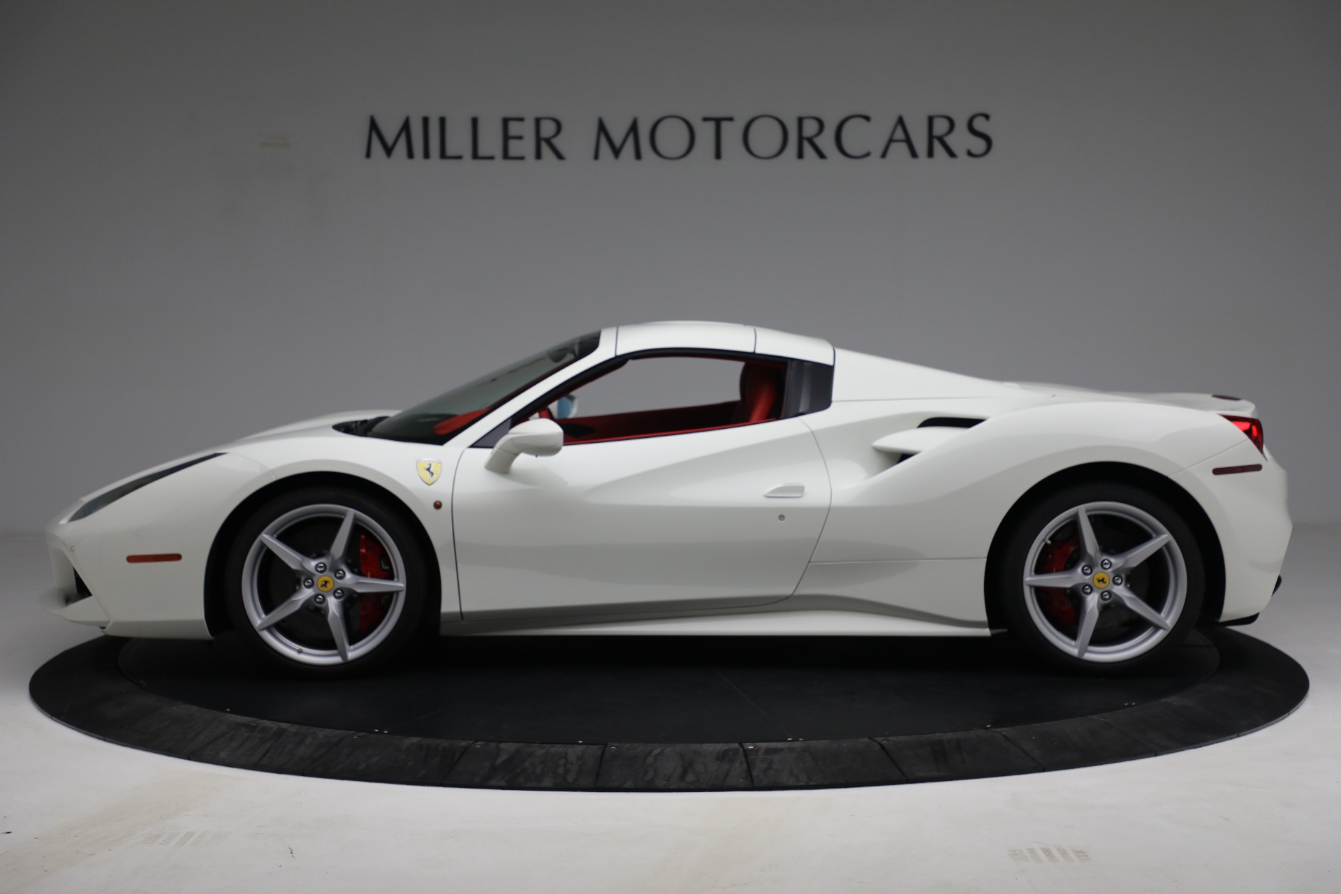 Used-2017-Ferrari-488-Spider