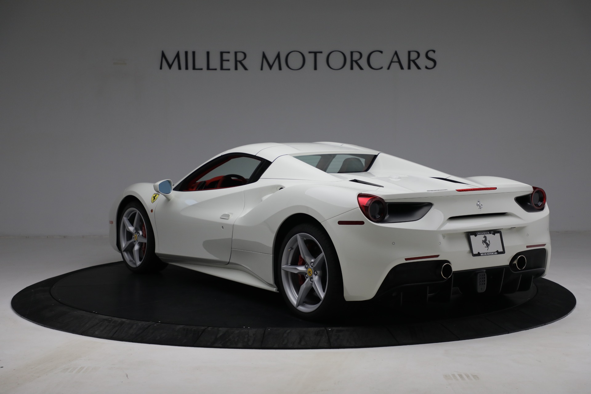 Used-2017-Ferrari-488-Spider