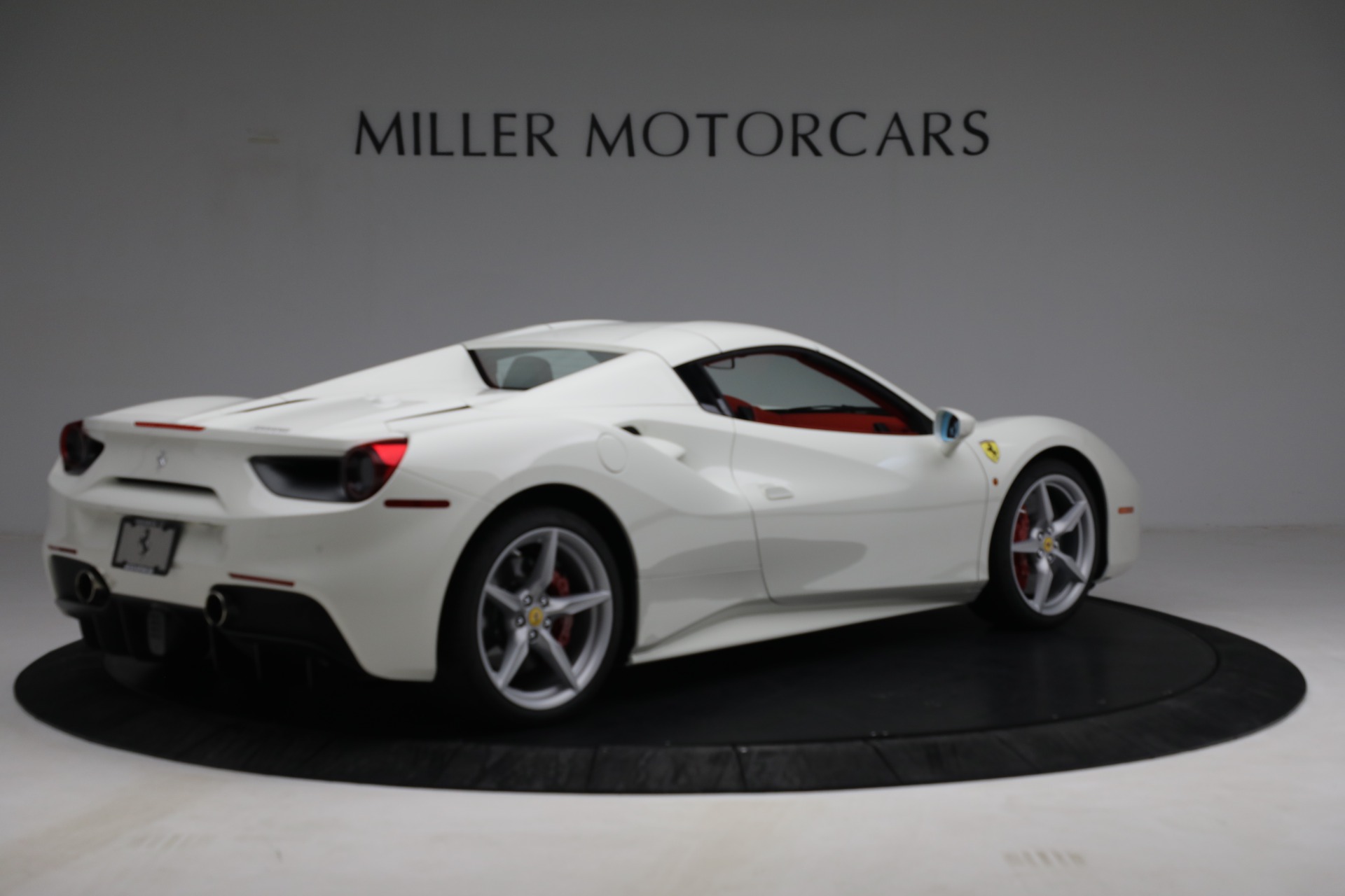 Used-2017-Ferrari-488-Spider